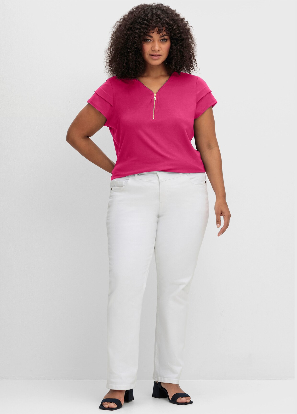 sheego by Joe Browns Kurzarmshirt mit goldfarbenem Zipper - pink