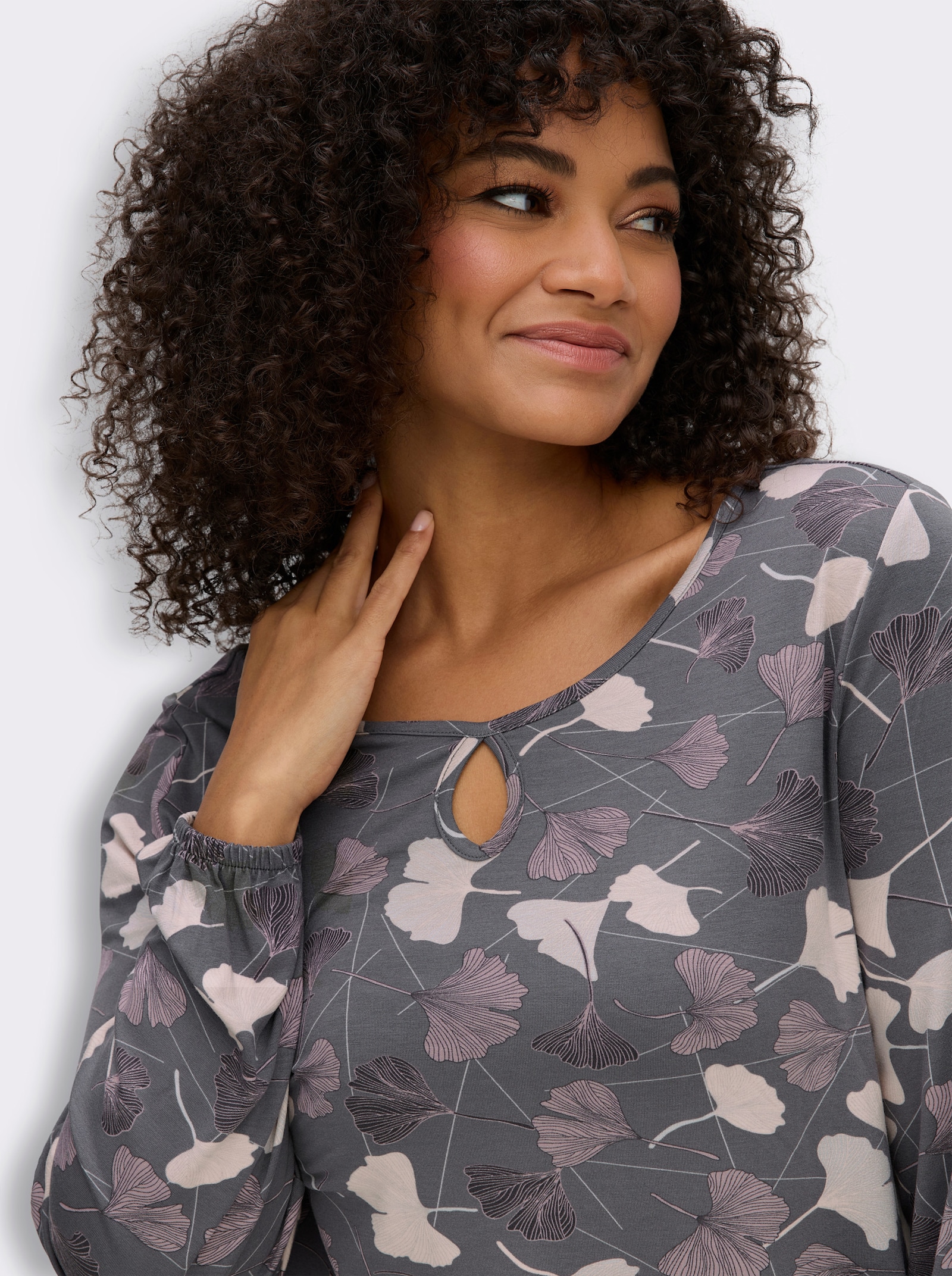 Rundhalsshirt - hellgrau-mauve-bedruckt