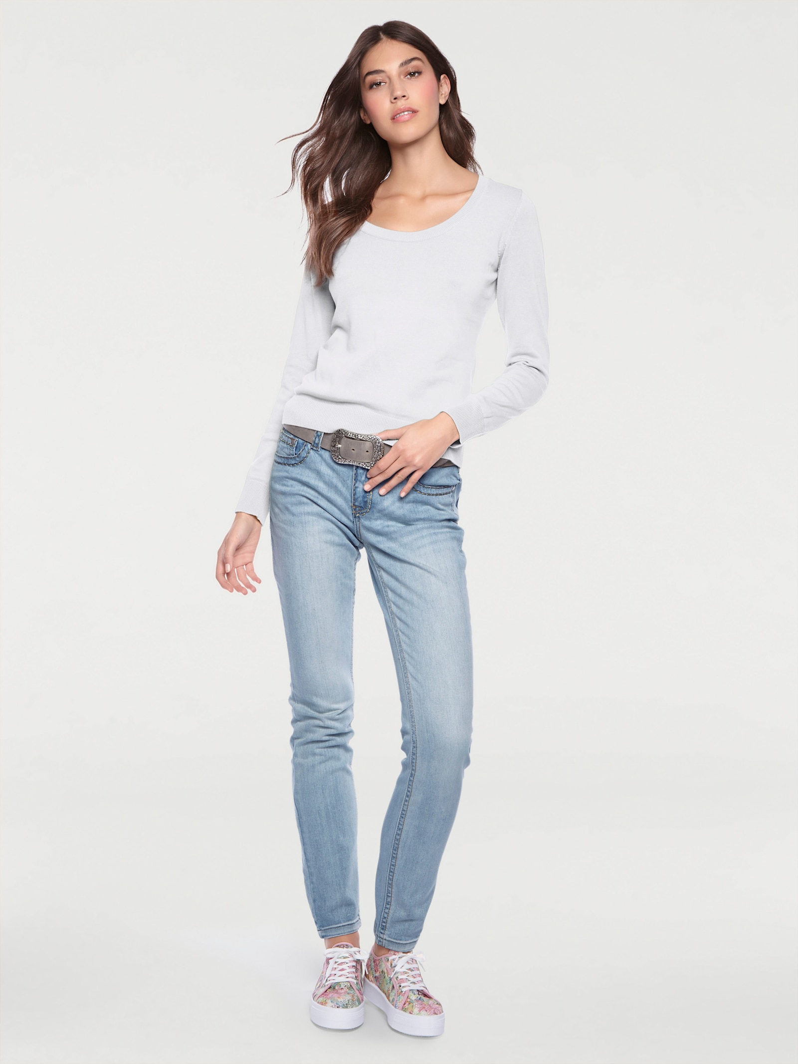 heine Rundhalspullover aus Feinstrick - weiss