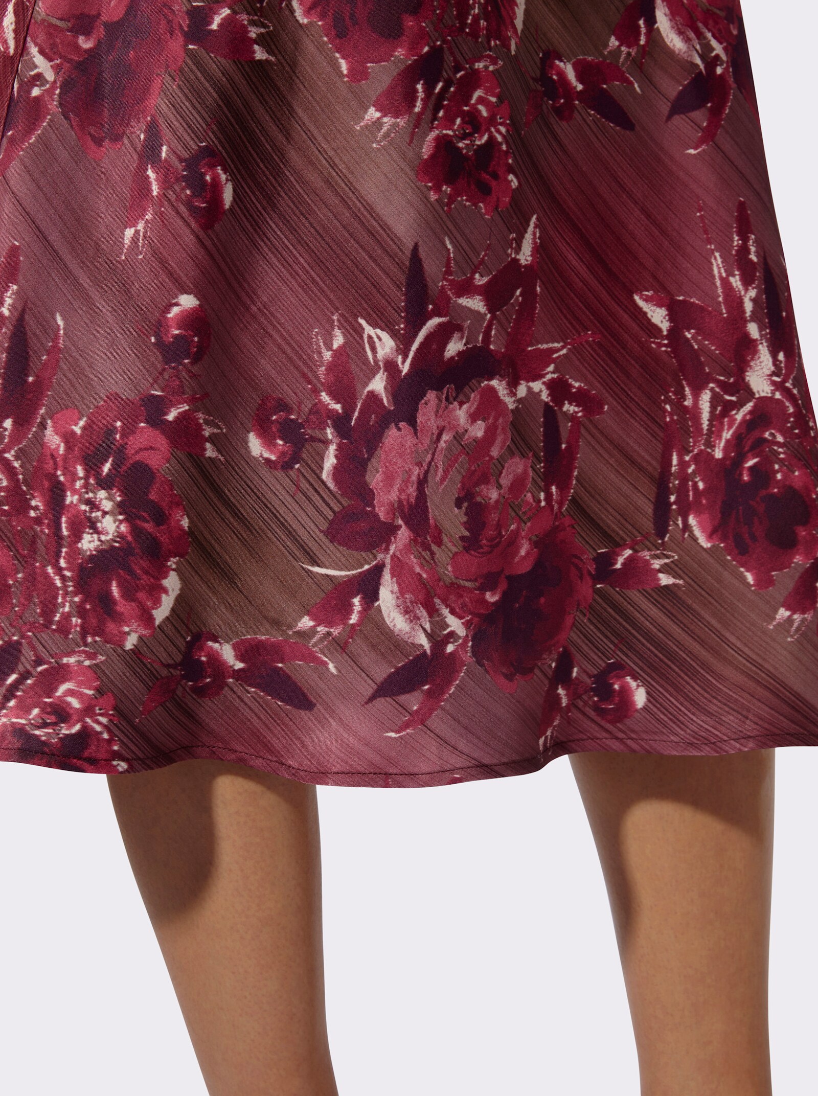 Satinrock in Bahnenform - bordeaux-braun-bedruckt