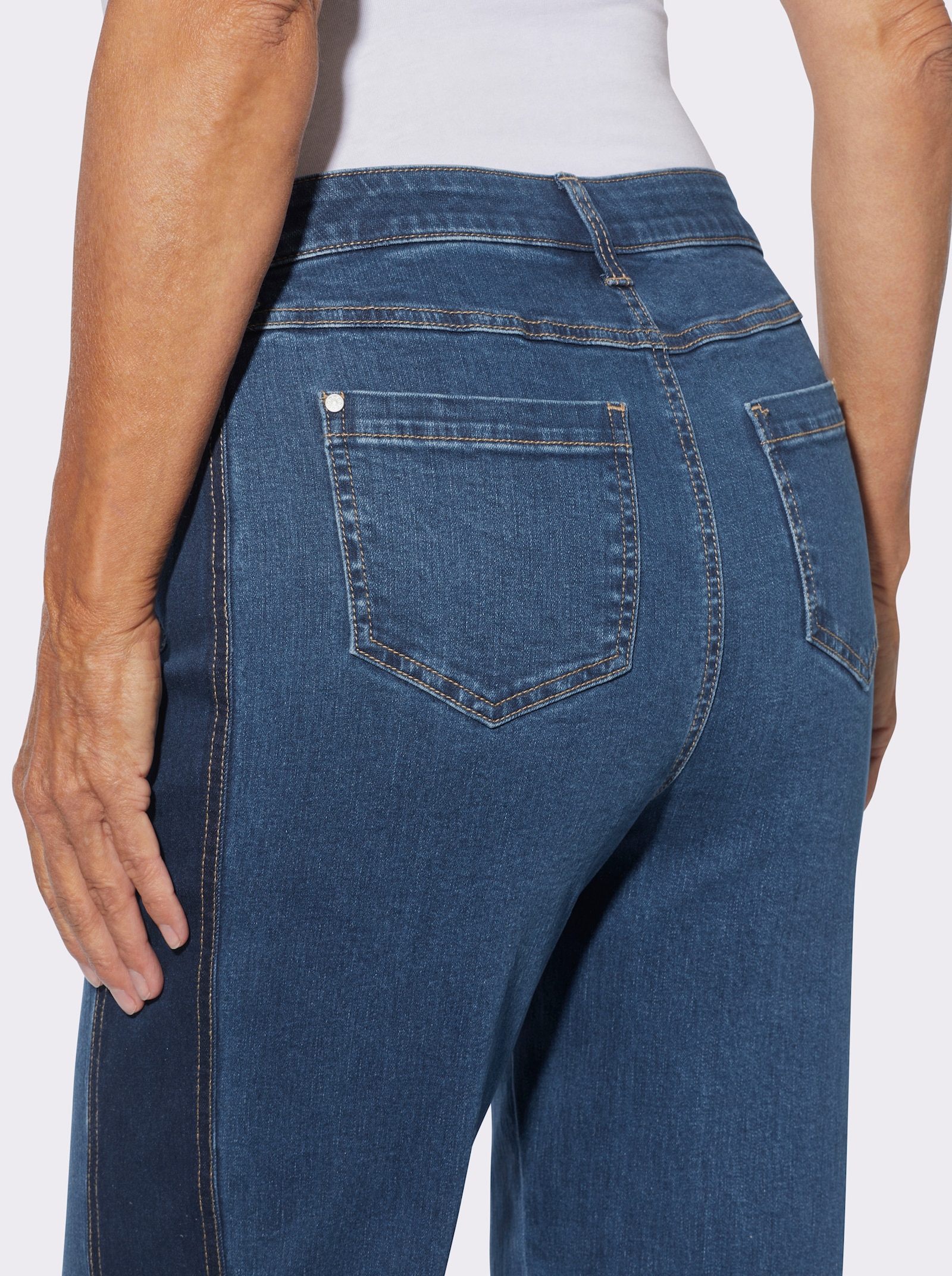 5-Pocket-Jeans mit seitlichen Kontrasten - blue-stone-washed