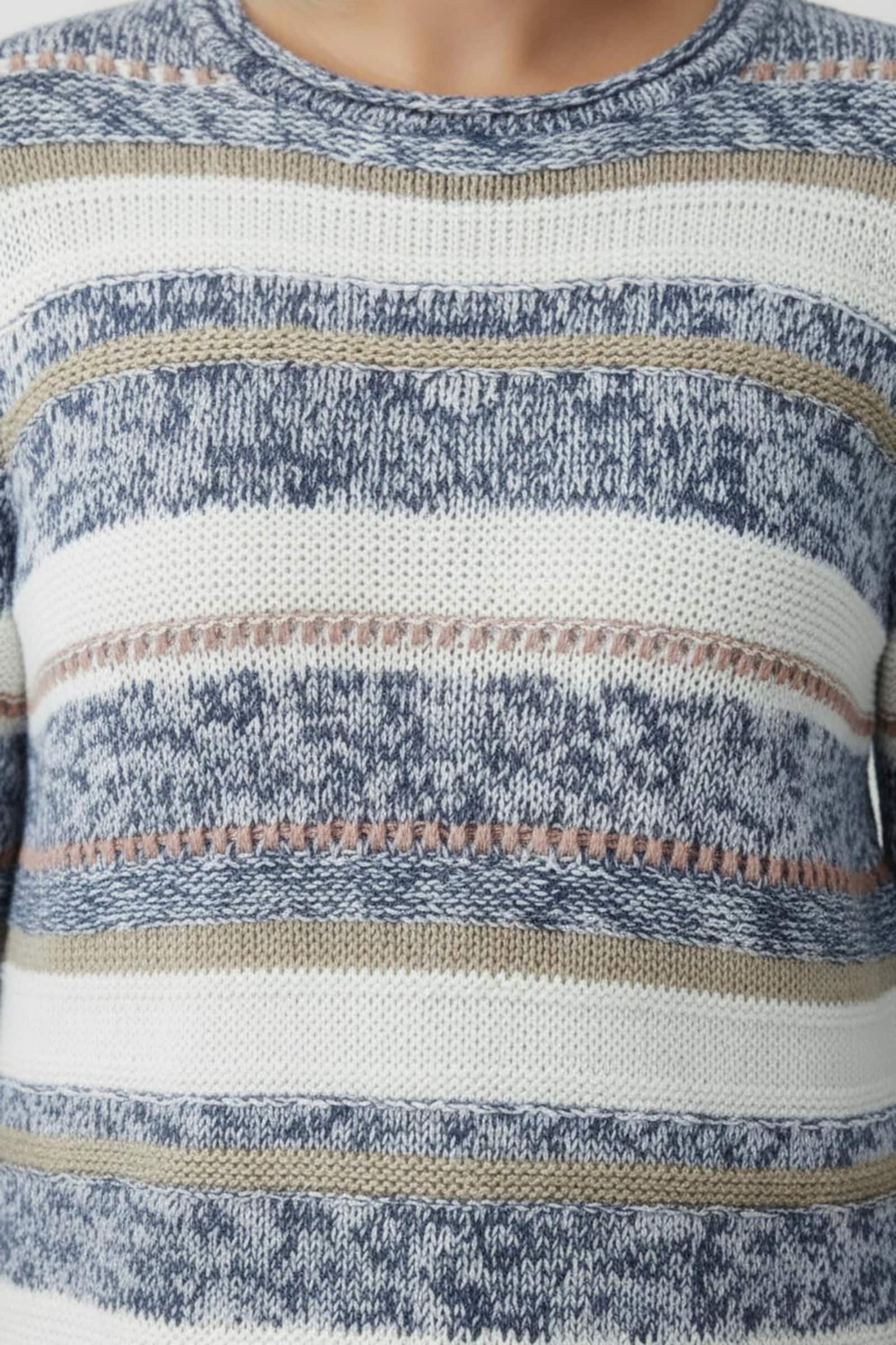 Strickpullover mit Streifen-Muster - blau-ecru-gestreift