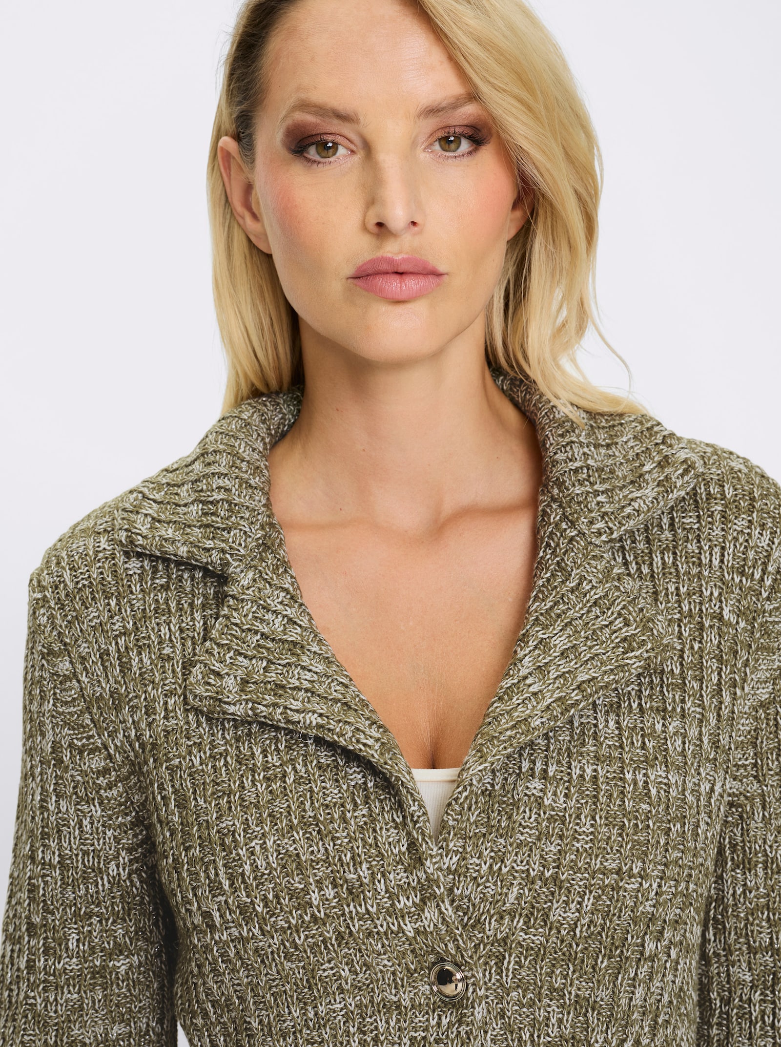heine Strickjacke mit Effektgarn - khaki-meliert