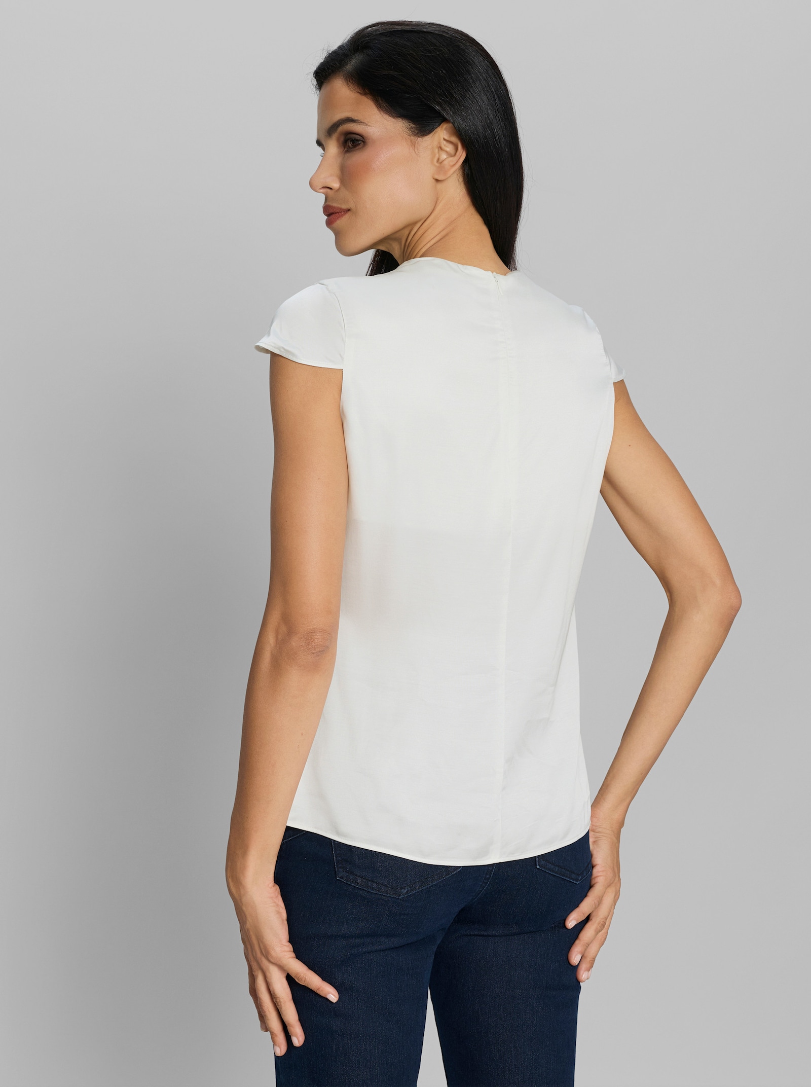 heine Satinbluse mit Kelchkragen - ecru