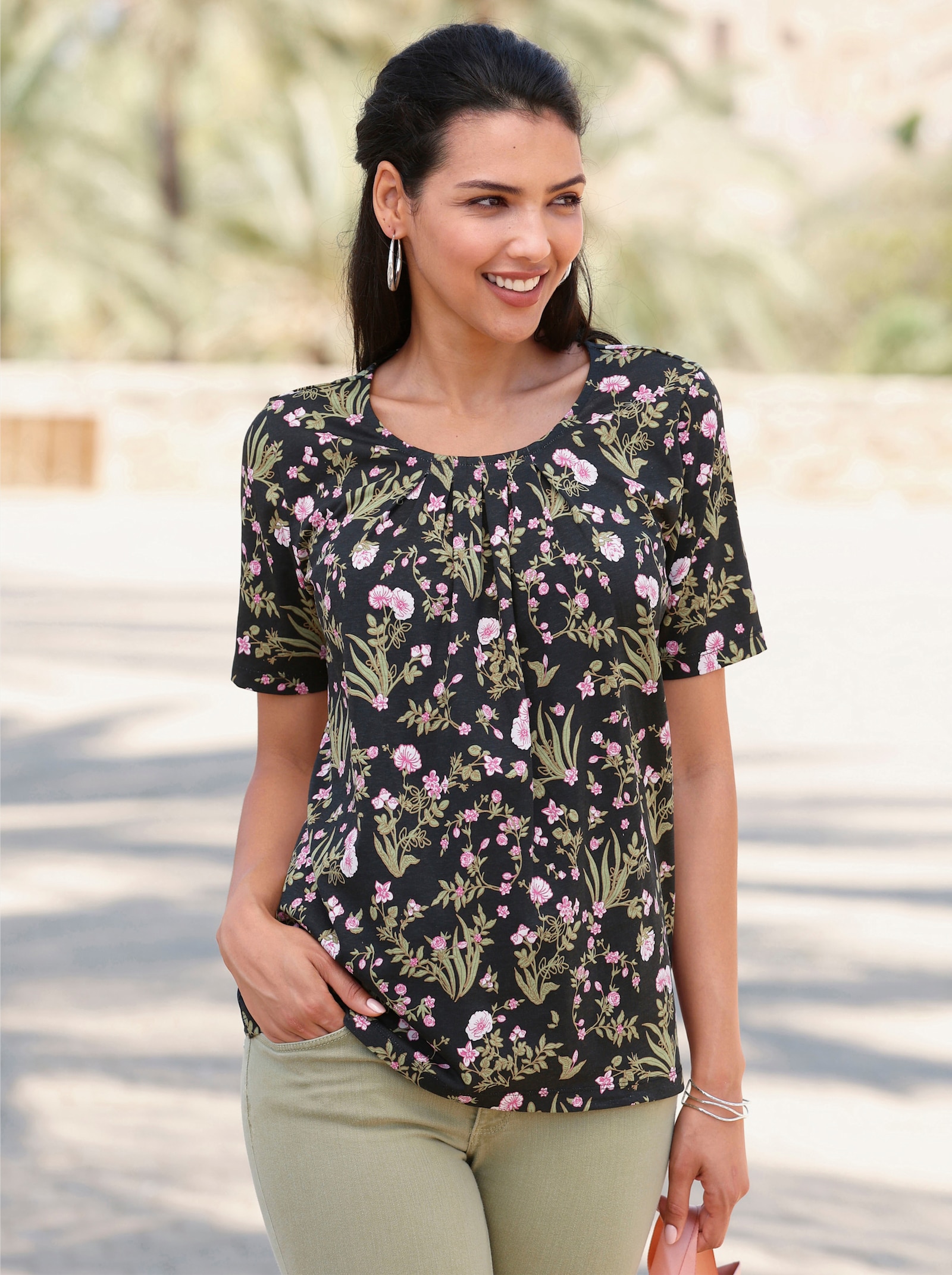 Tričko s krátkým rukávem s květinovým vzorem - černá-růžová-potisk