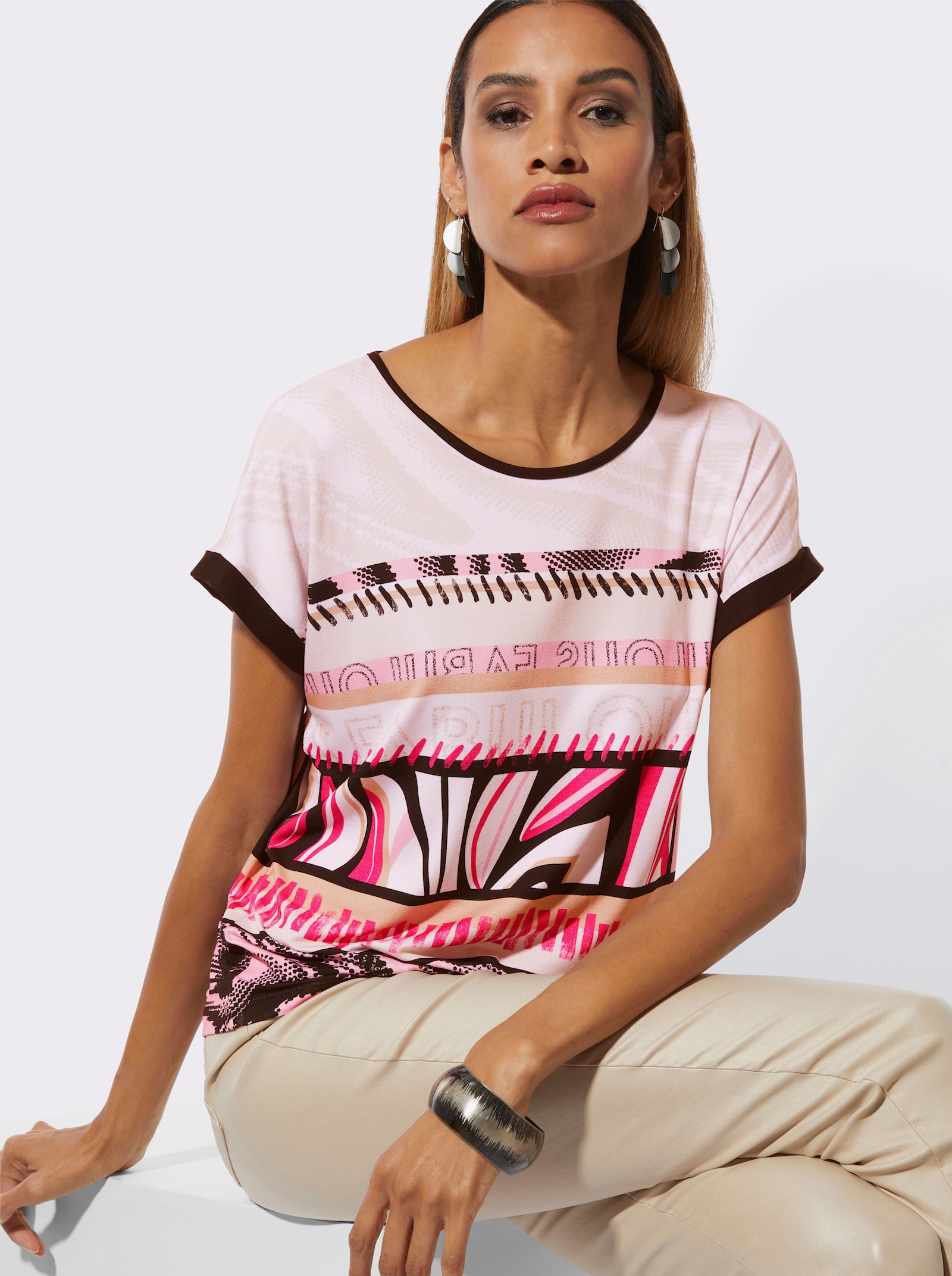 Rundhalsshirt mit Viskose (ECOVERO) - altrosa-schwarz-bedruckt