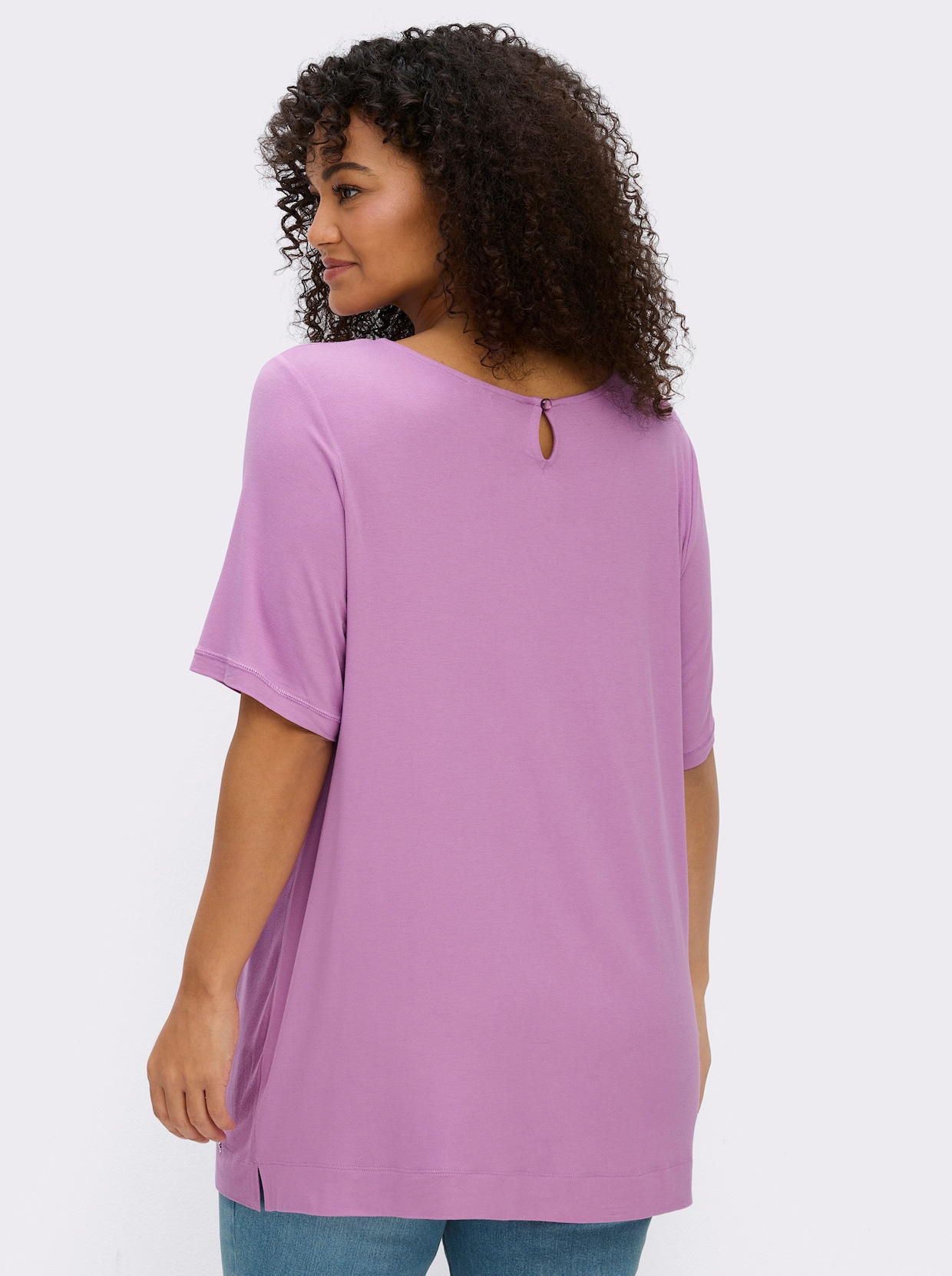 sheego T-shirt avec applications florales 3D - orchidée