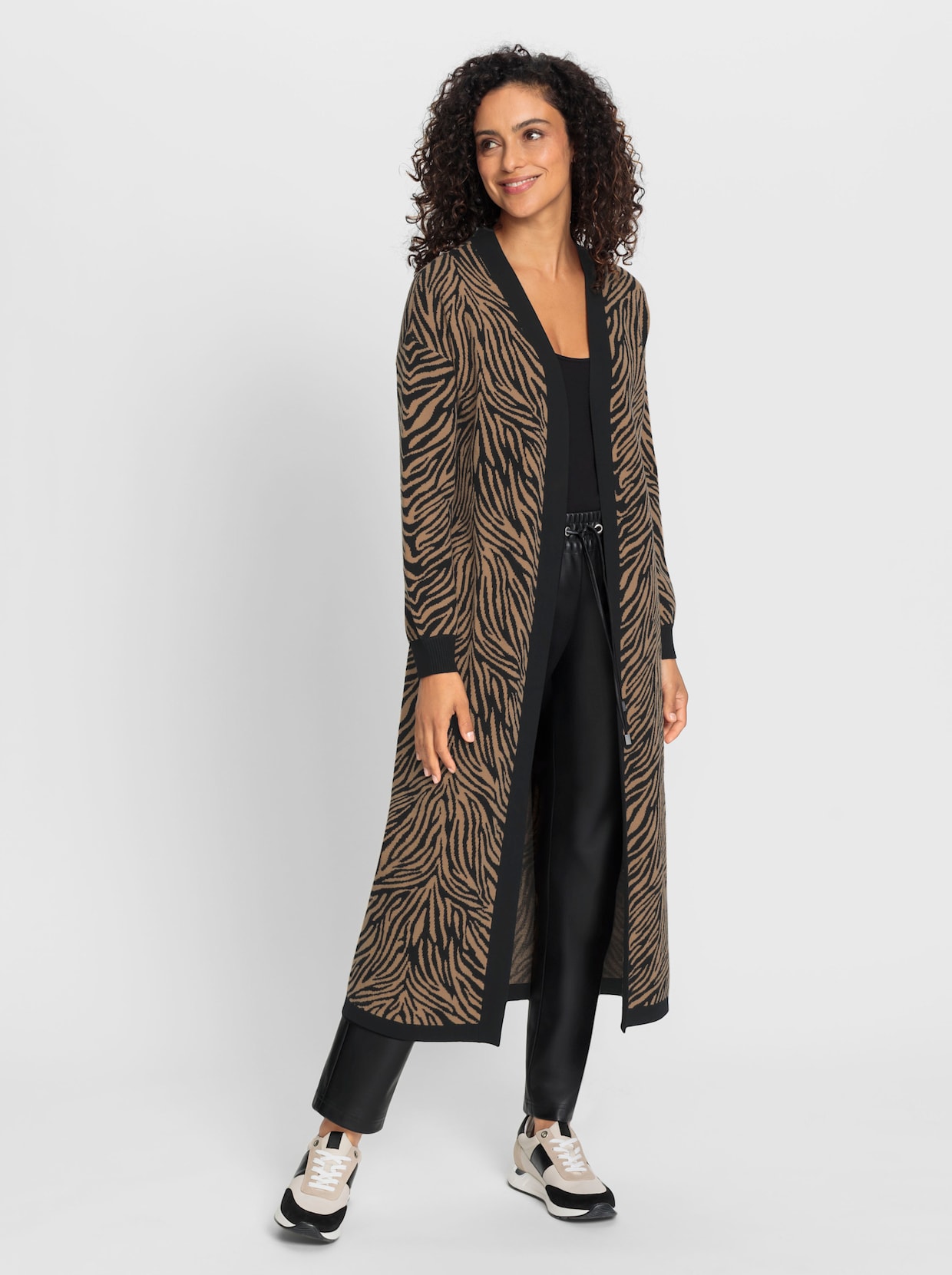 Manteau en tricot - noir-chamois à motifs