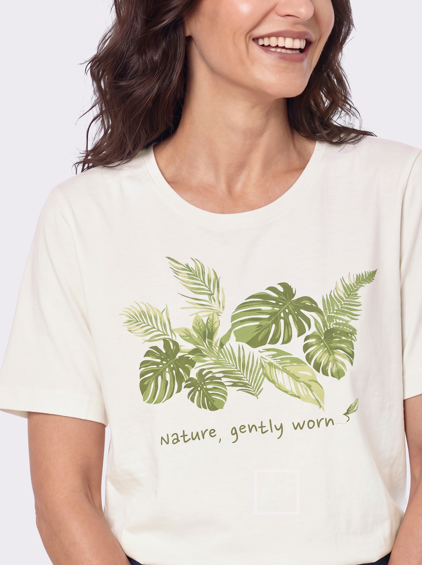 Print-Shirt mit Blätter-und Schriftzug-Motiv - ecru-oliv-bedruckt