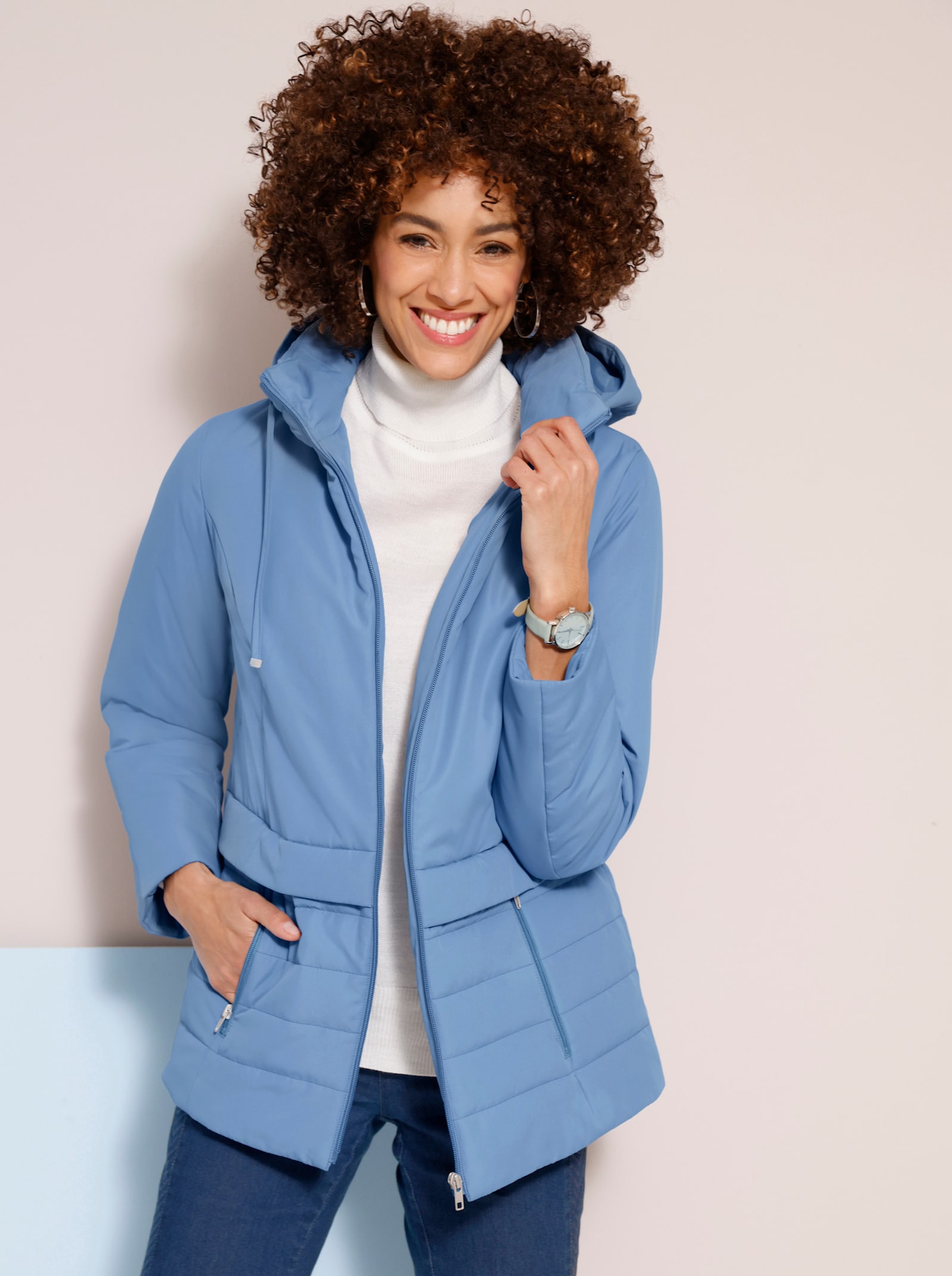 Steppjacke mit Kapuze - mittelblau