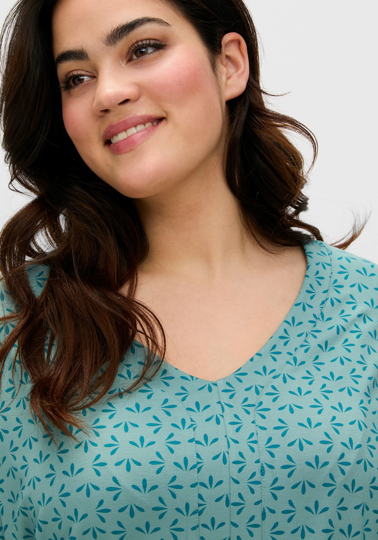 sheego Fledermausshirt - jade-gemustert