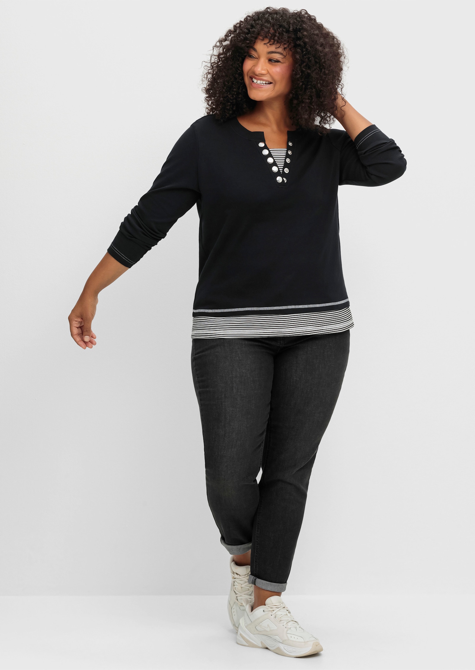 Rundhalsshirt mit gestreiften Einsätzen - schwarz-ecru-geringelt