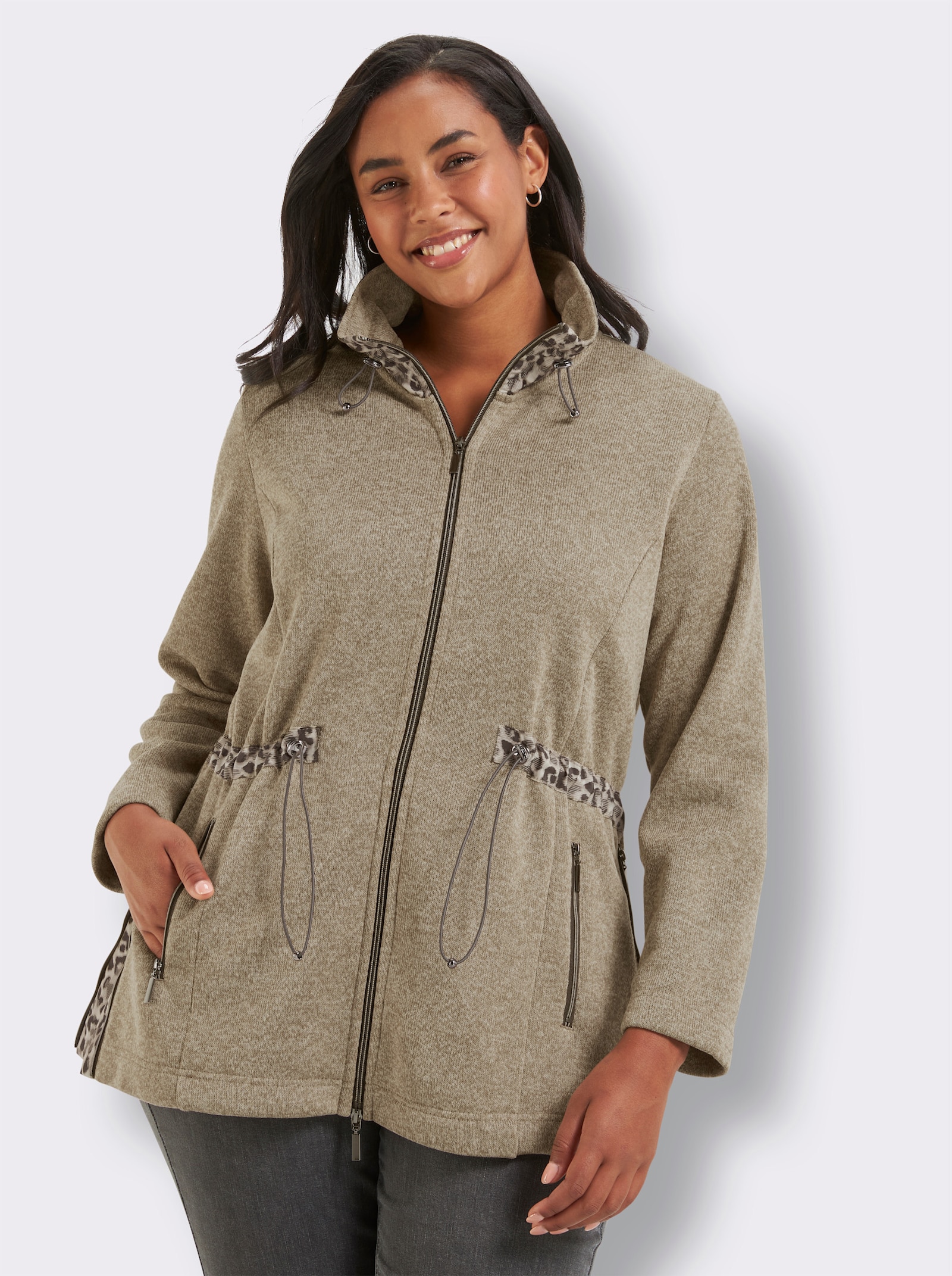 Strickfleecejacke mit Leo-Akzenten - sand-graphit