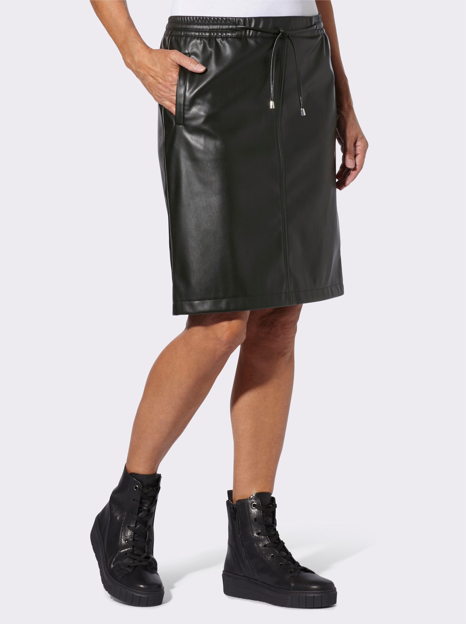 Rok van imitatieleer met comfortband en tunnelkoord - zwart