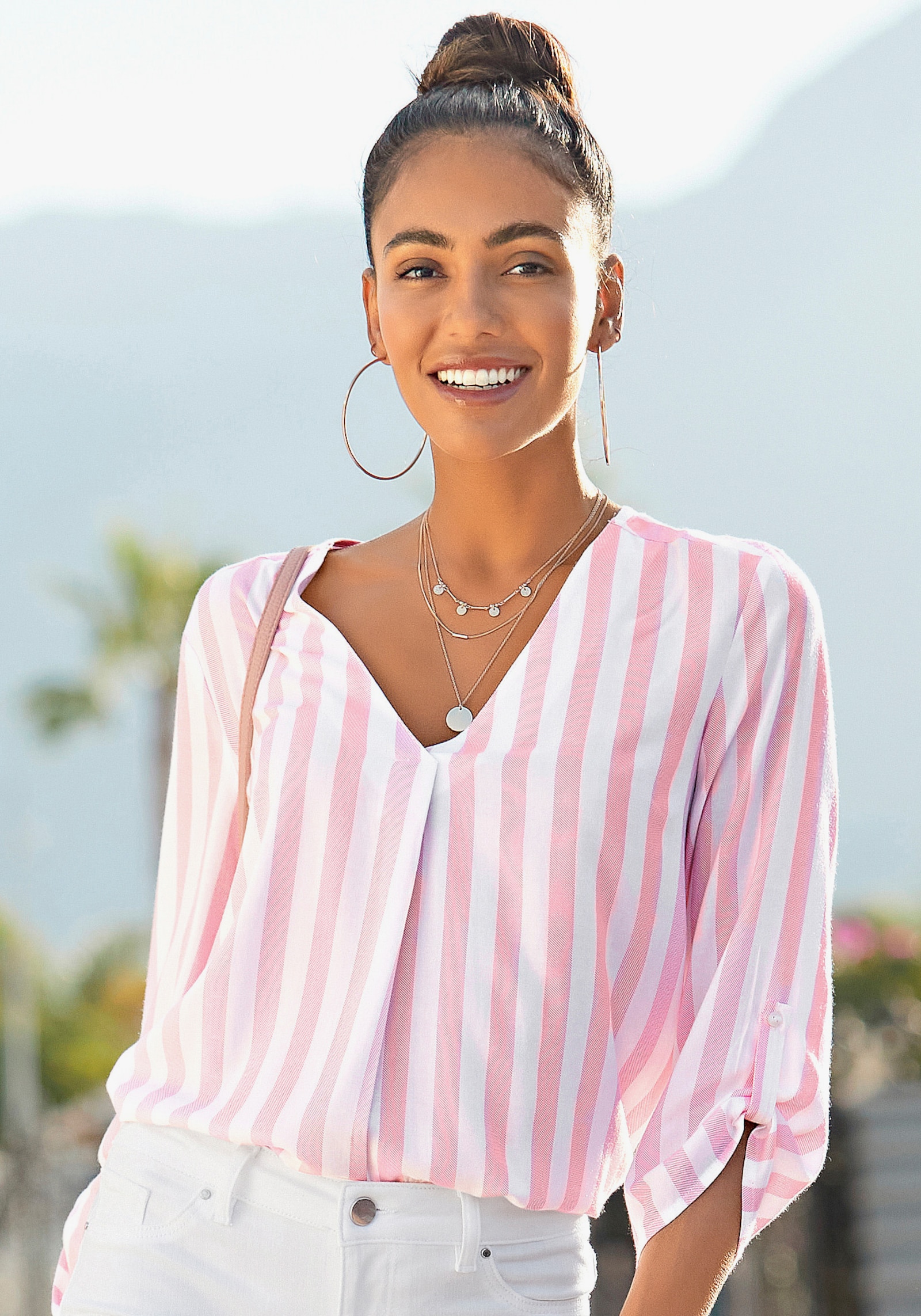 LASCANA Schlupfbluse - weiß-rosa