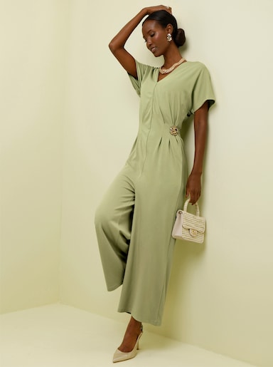 Jumpsuit mit Smokpartie hinten - lindgrün