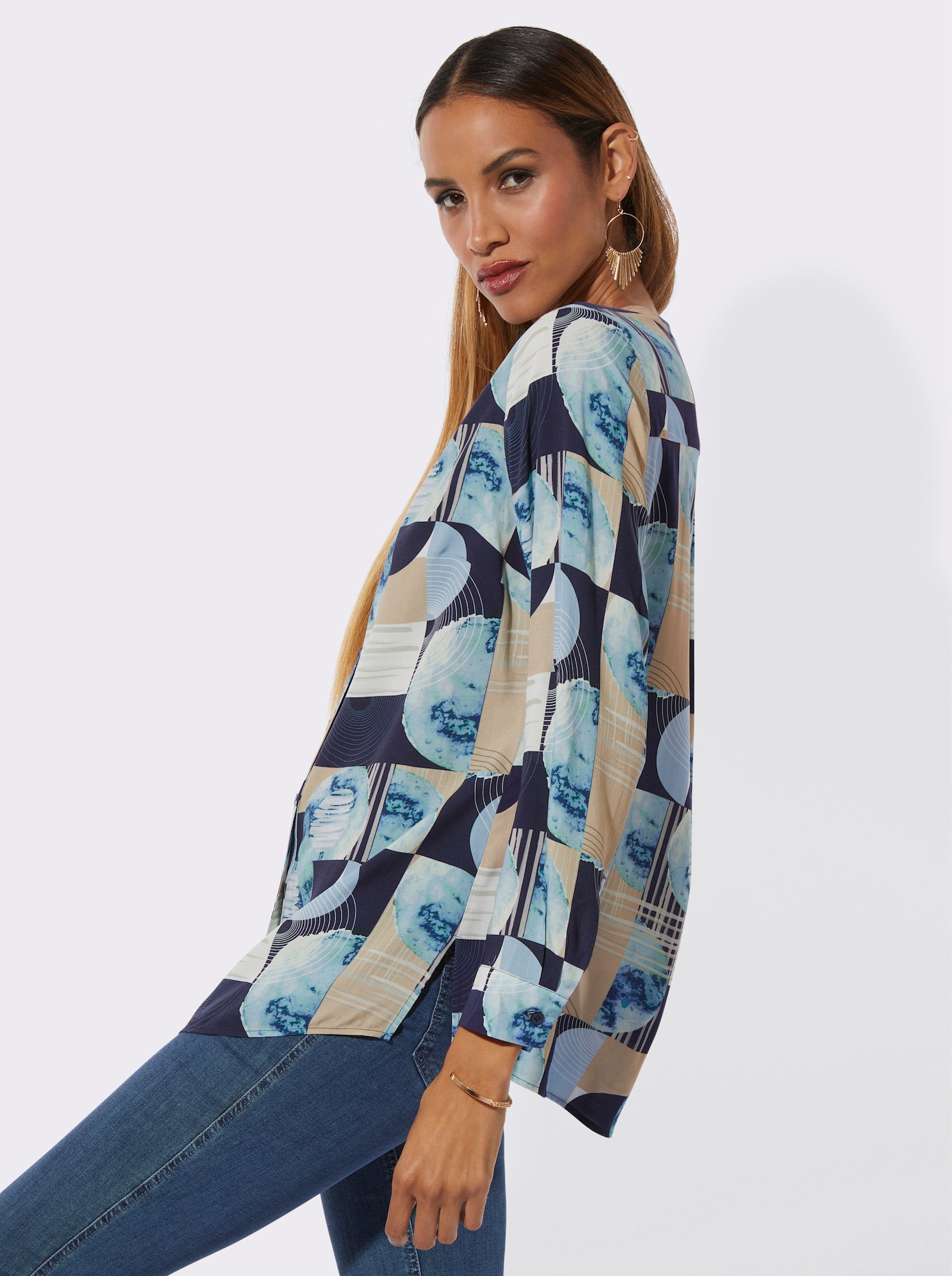 Druckbluse im figurumspielden Schnitt - marine-bleu-bedruckt