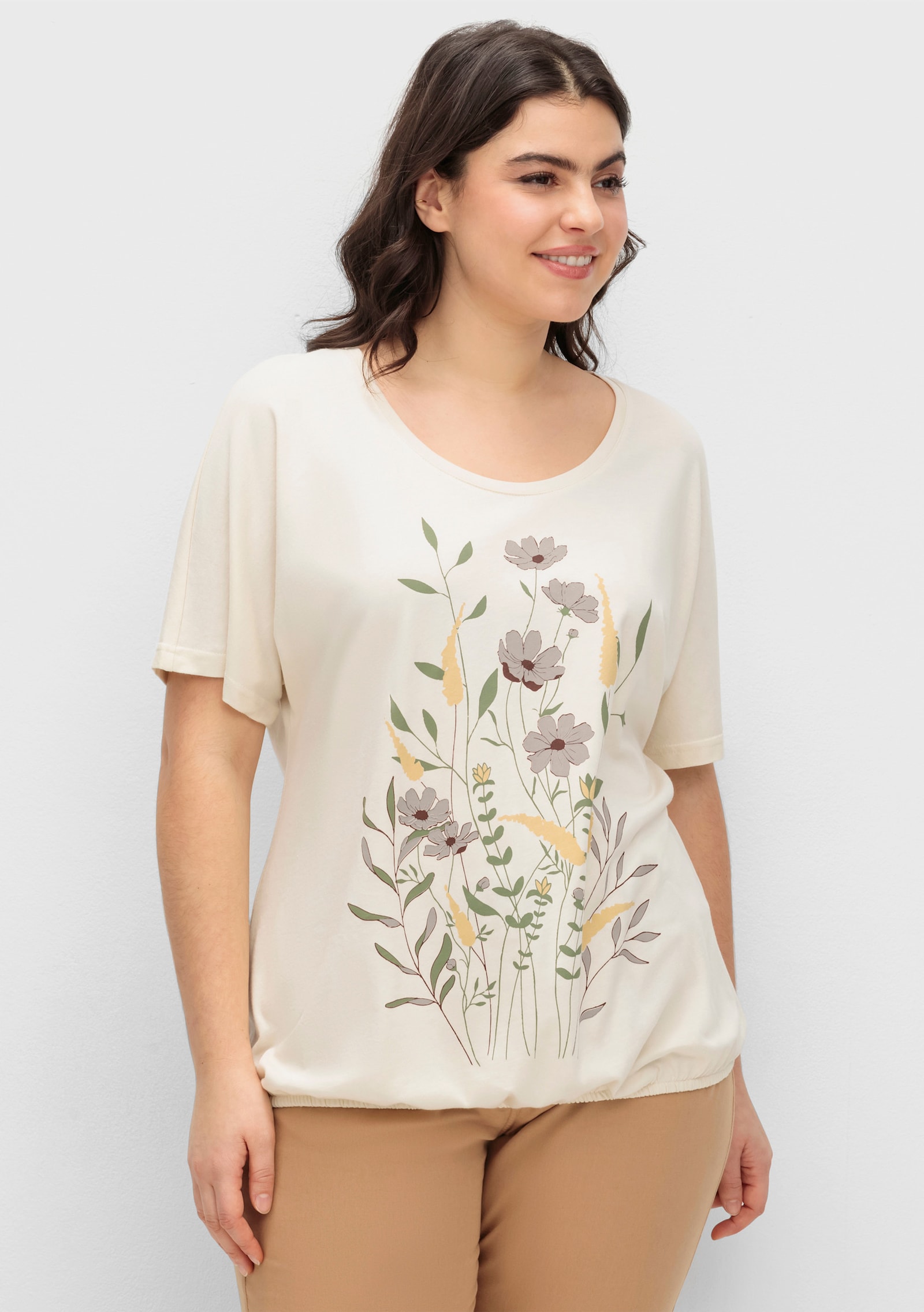 T-Shirt mit Blumen-Druck im Vorderteil - champagner