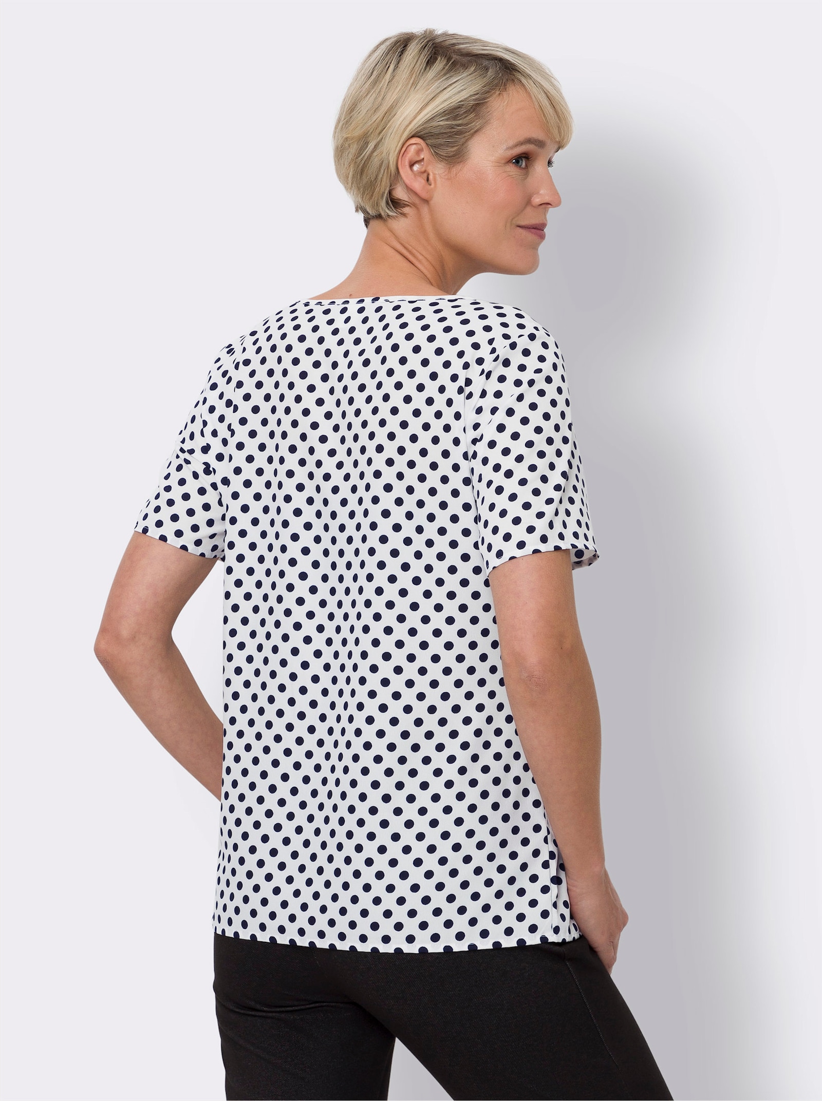 Bekväm blus med rynkning, prickig - ecru-marin, prickig