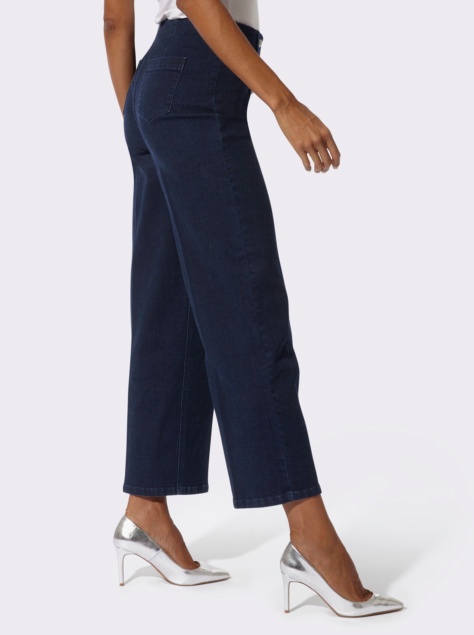 Schlupfjeans mit weiten Beinen - dark blue