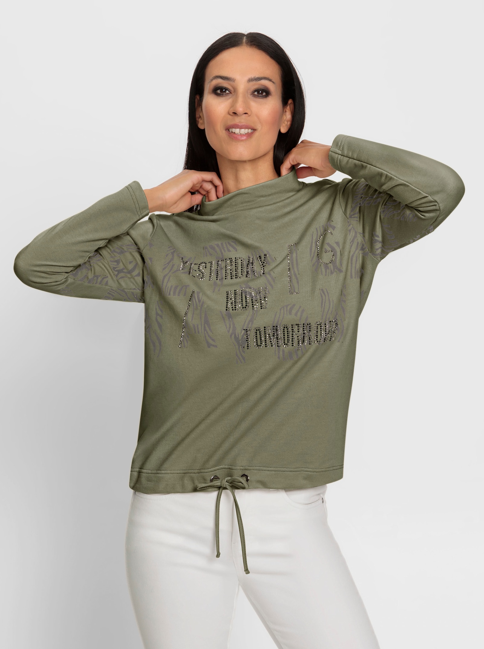 heine Shirt met opstaande kraag en tekst- en dierenprint - kaki