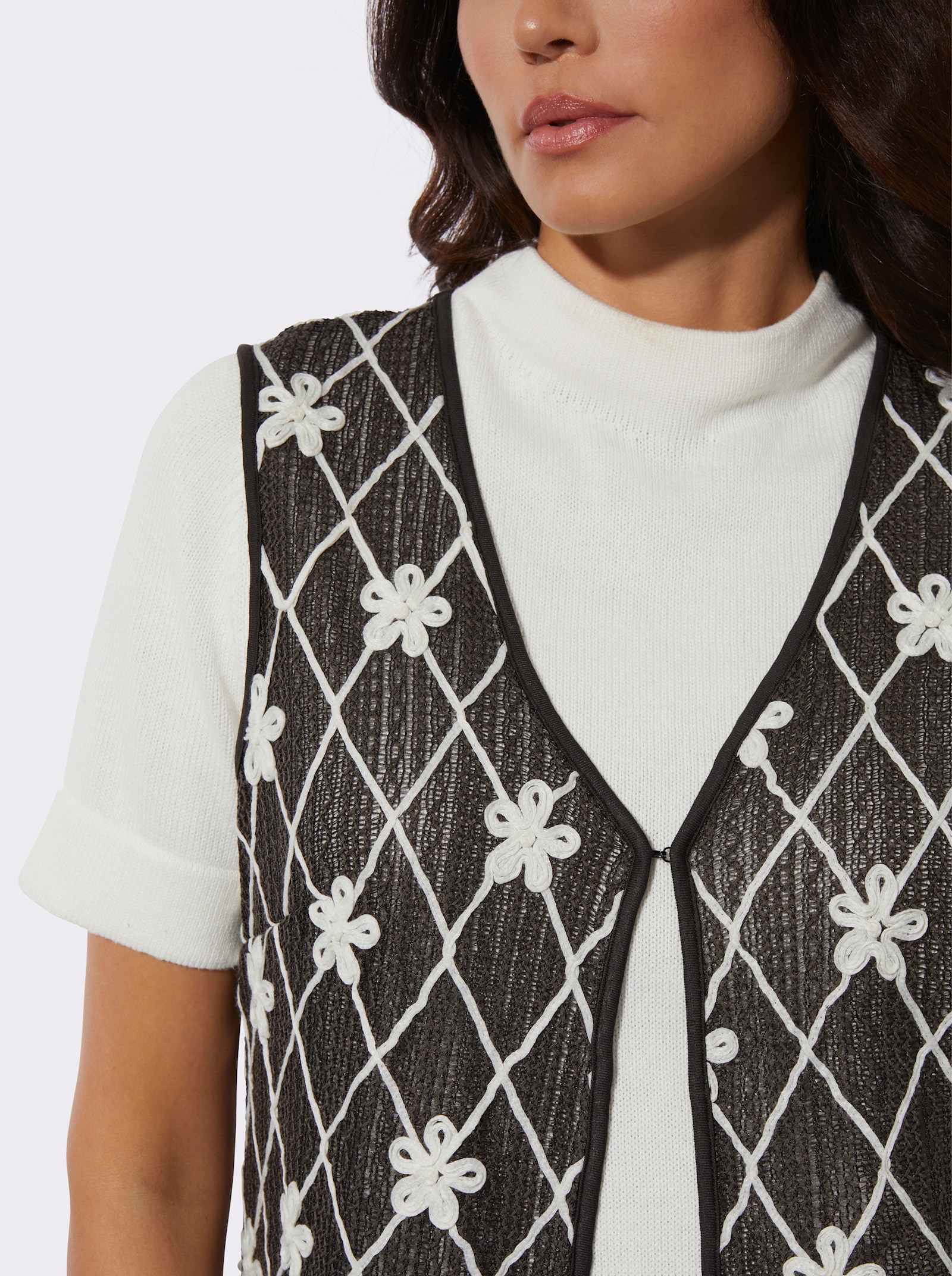 Longweste mit Rauten-Applikation - graphit-champagner