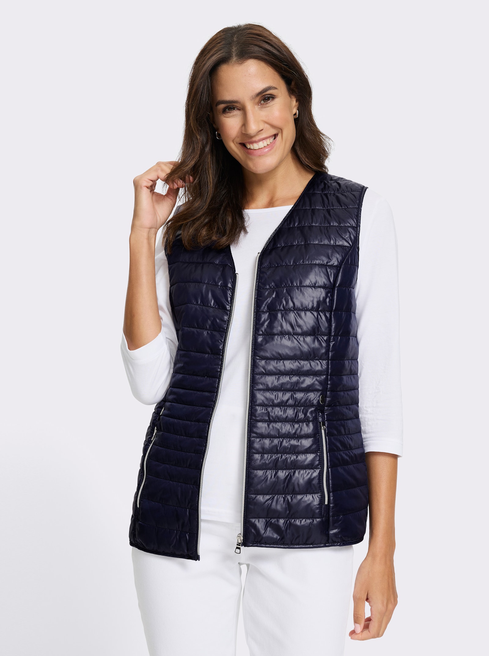 Prošívaná vesta s lehkým vatováním - námořnická modrá