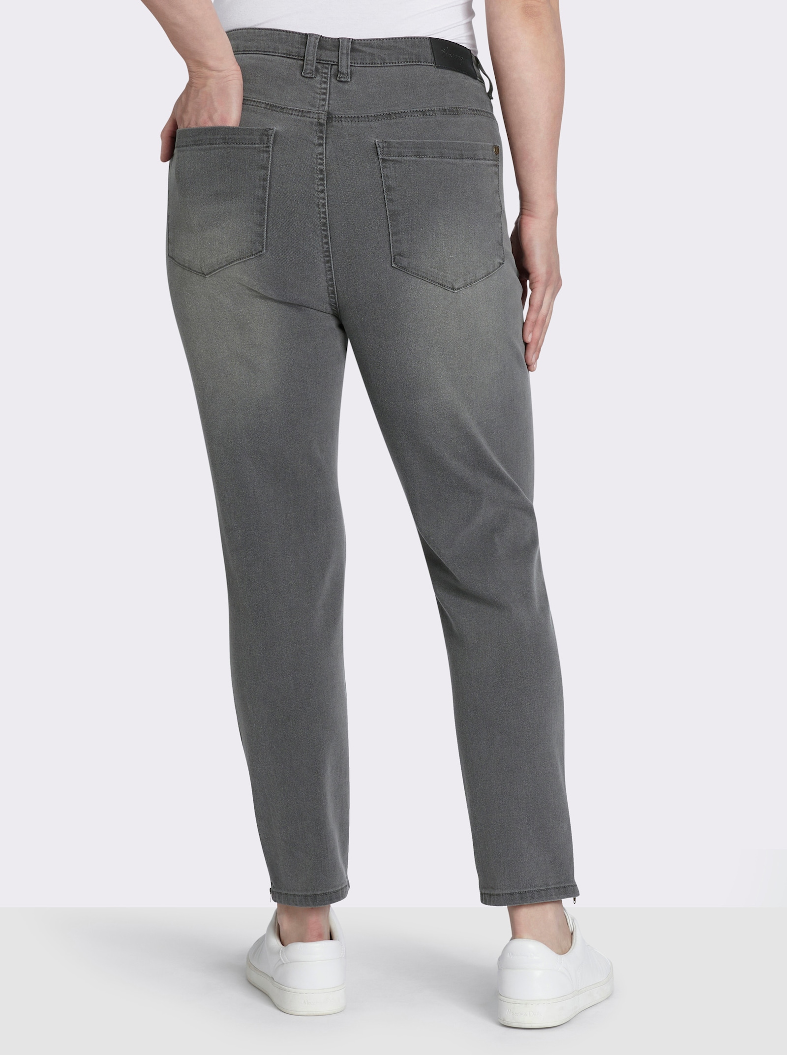 sheego Stretch-Jeans mit Zipper am Saum - grey denim