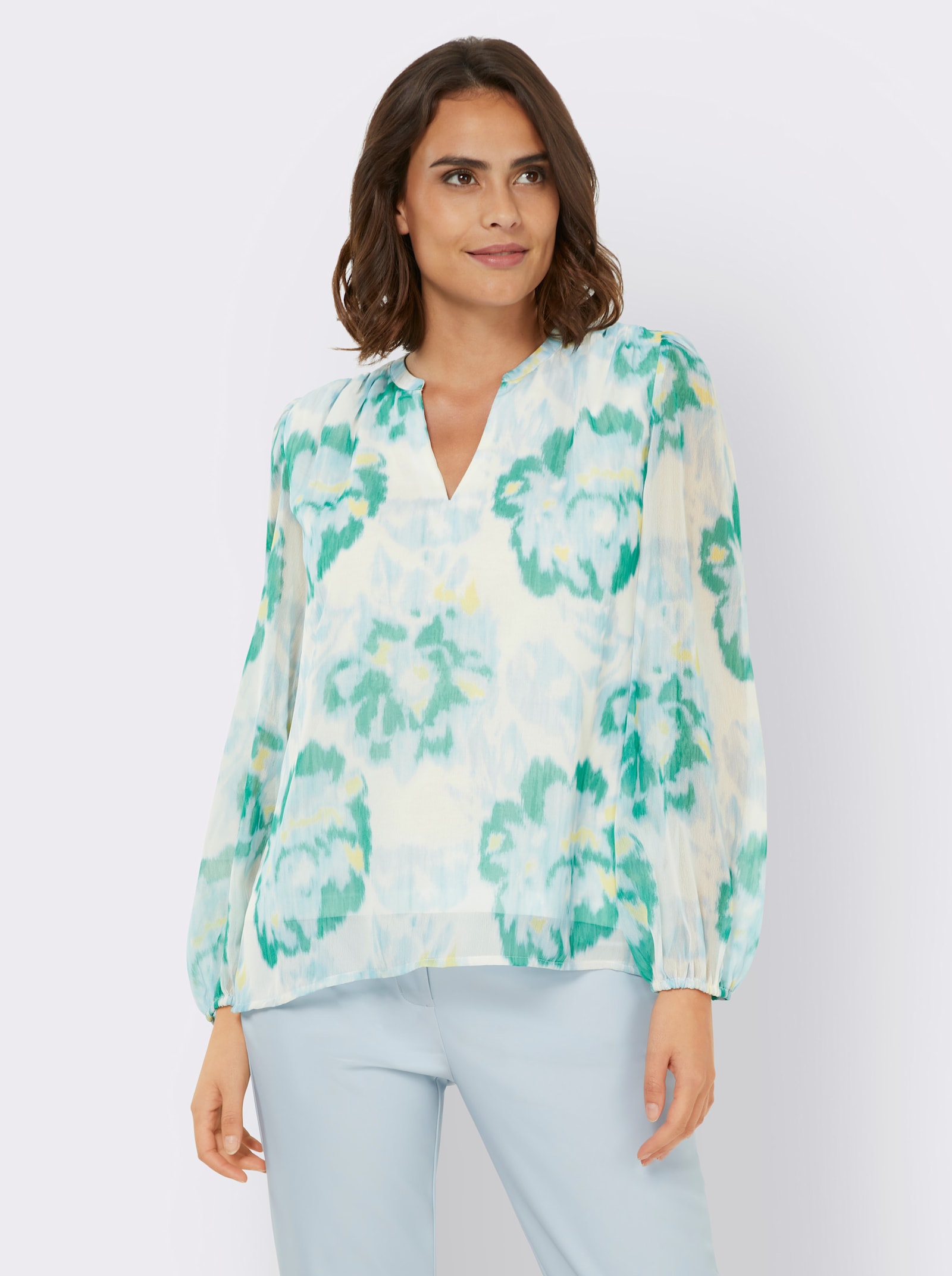 heine Druckbluse mit großen Blüten - hellblau-ecru-bedruckt