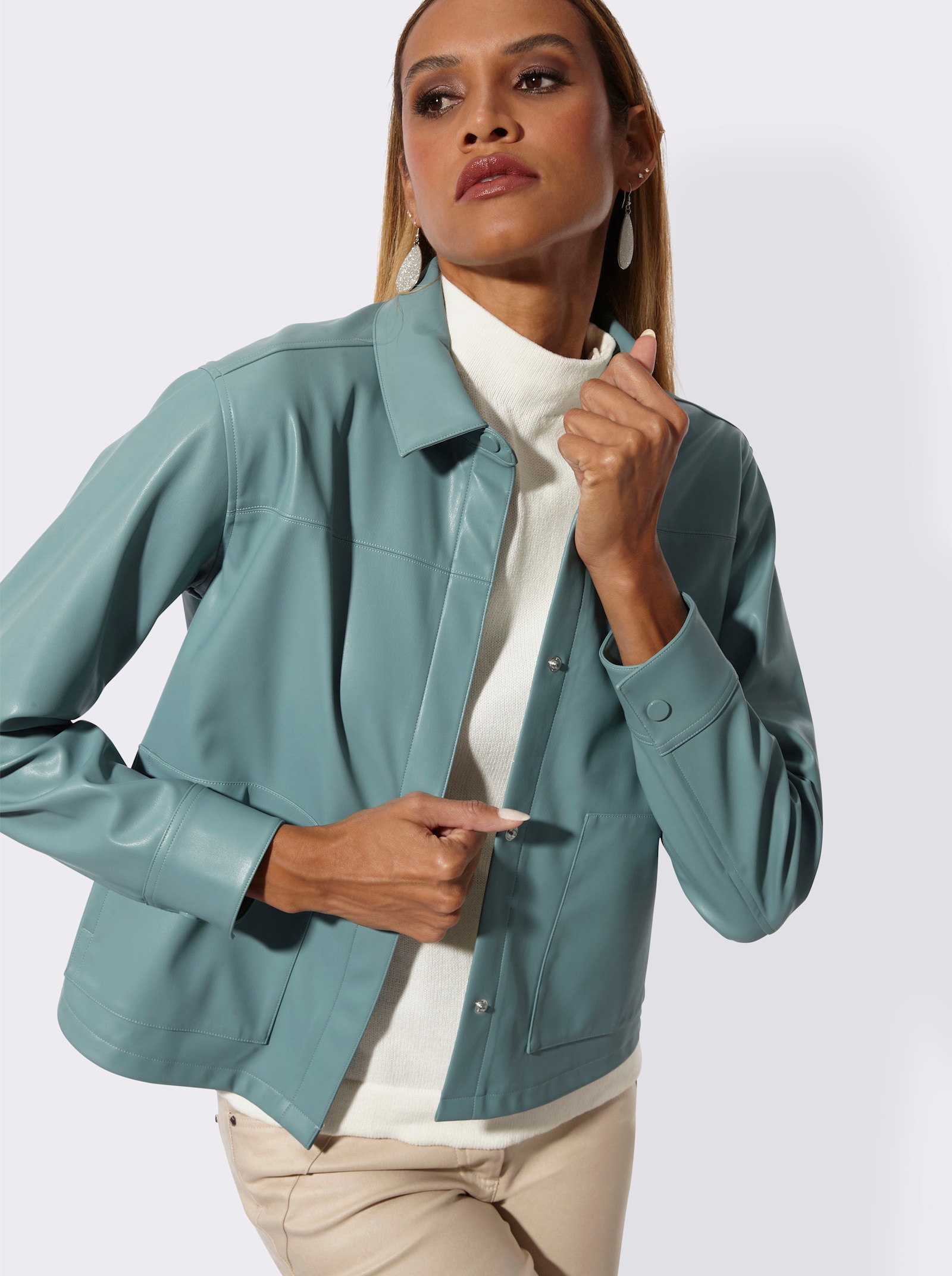 Lederimitat-Blazer mit verdeckter Druckknopfleiste - jade