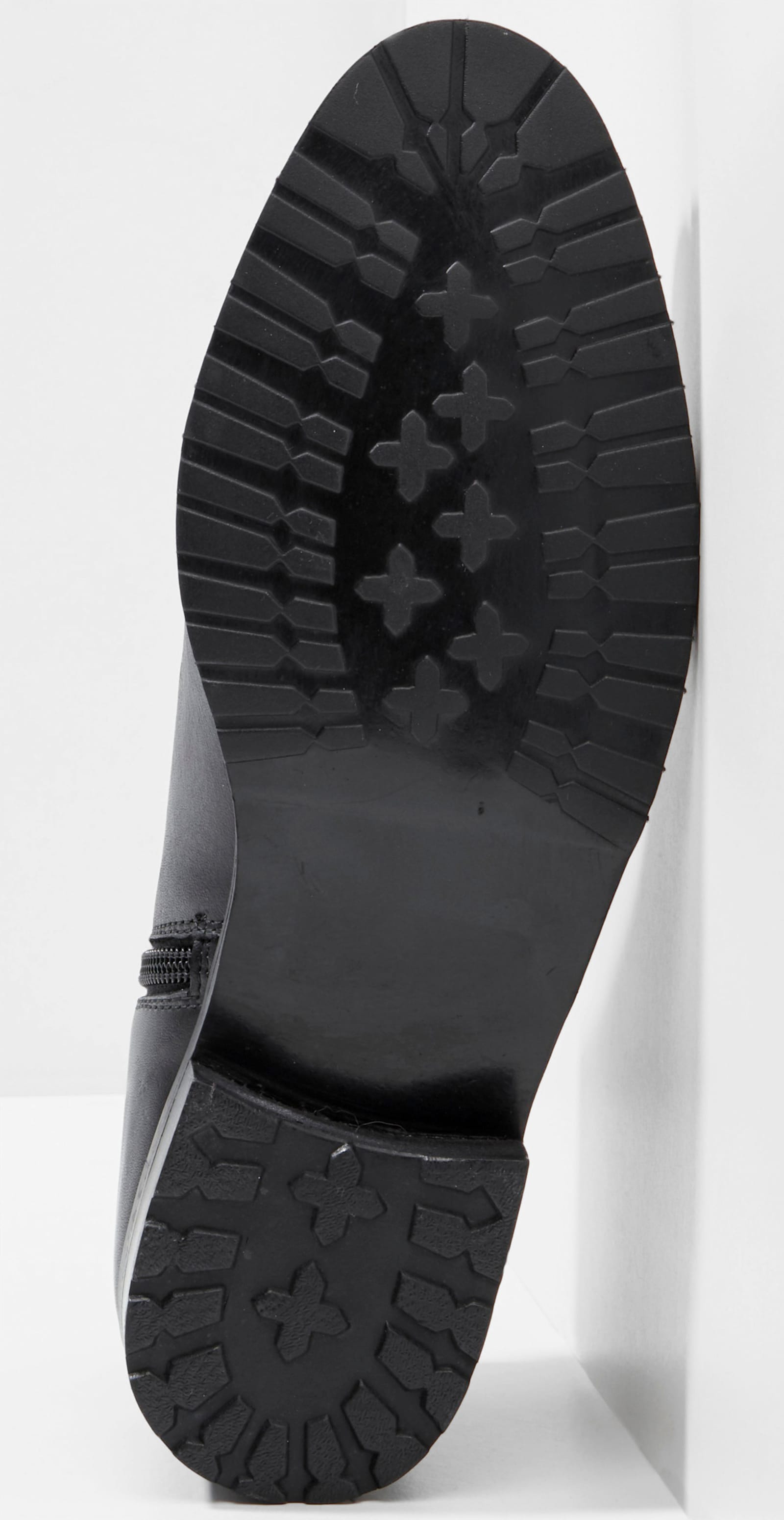 sheego Stiefelette mit Zierband und Schnalle - schwarz