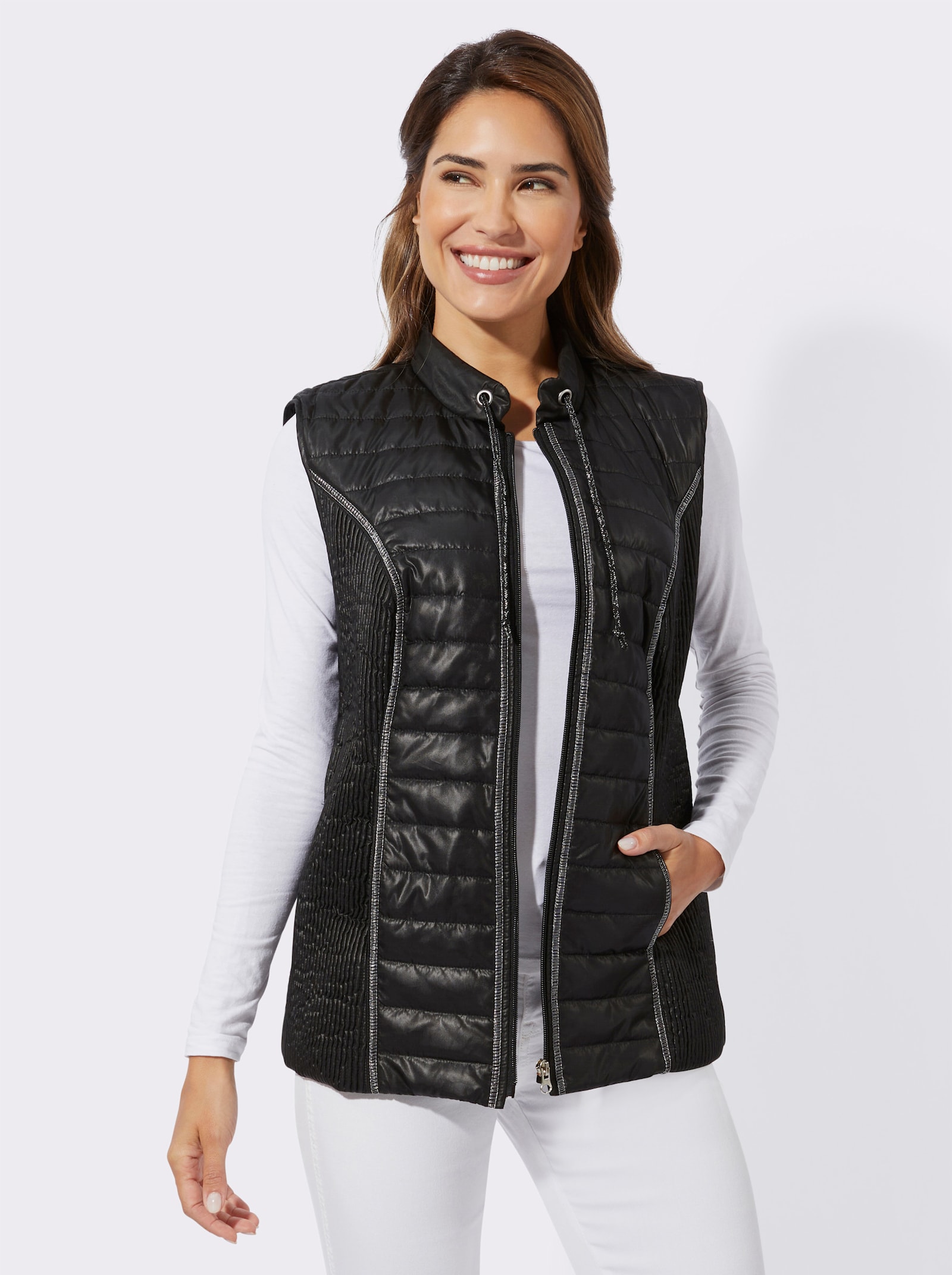 Bodywarmer met gesmokt zijdeel - zwart