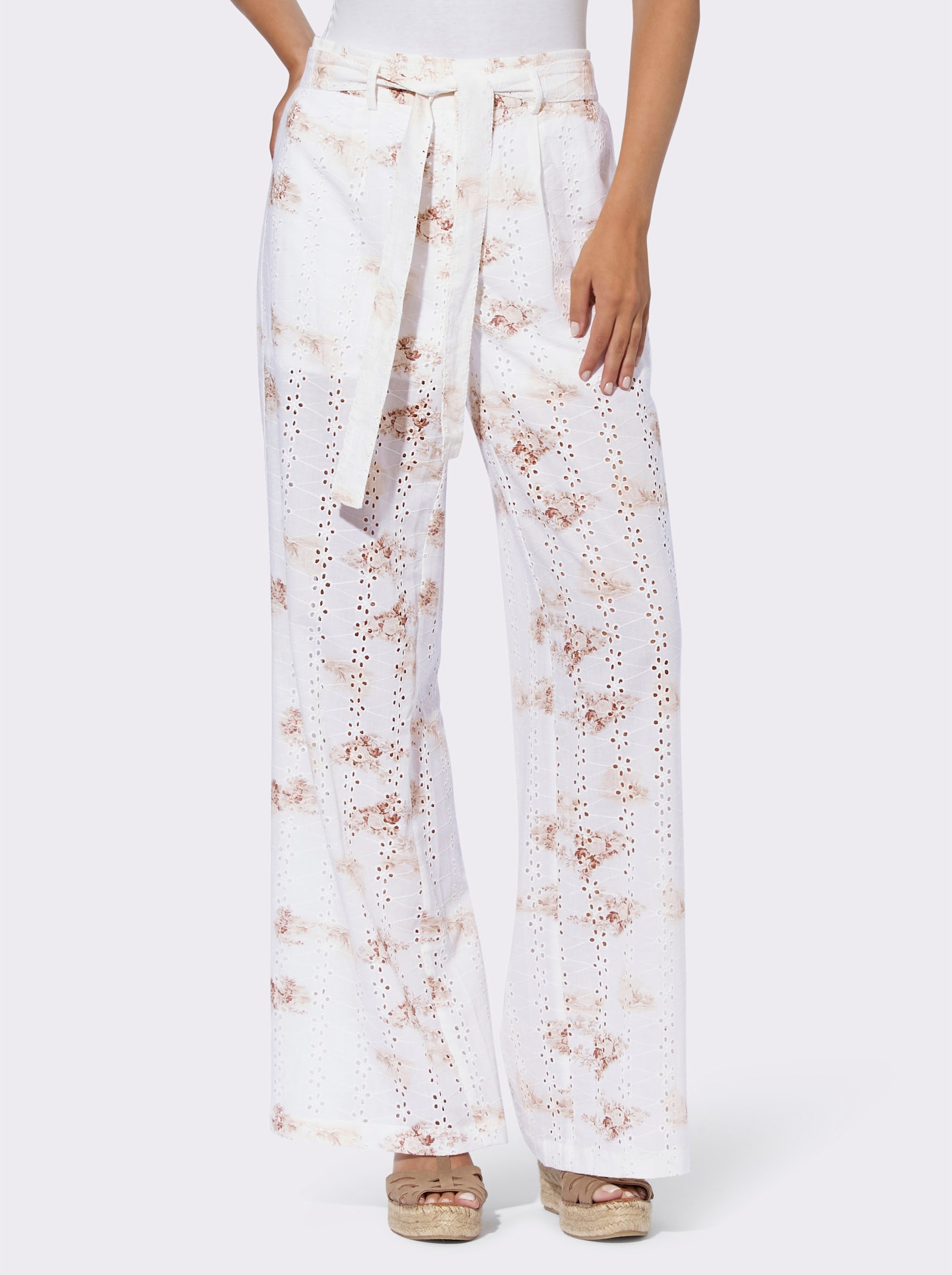 heine Druckhose mit Lochstickerei - weiß-camel-bedruckt