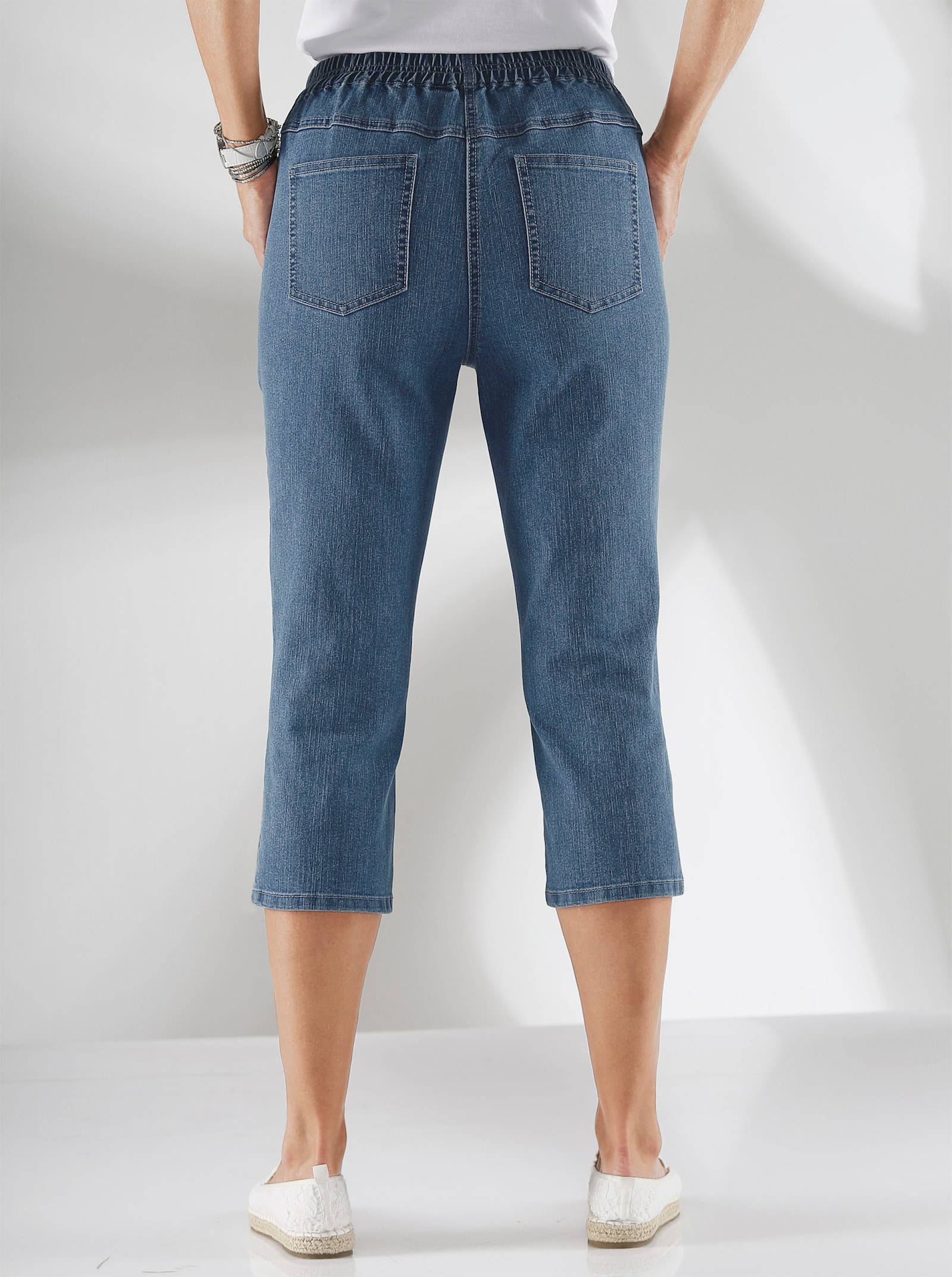 Capri-jeans met sierstuds - blue-bleached