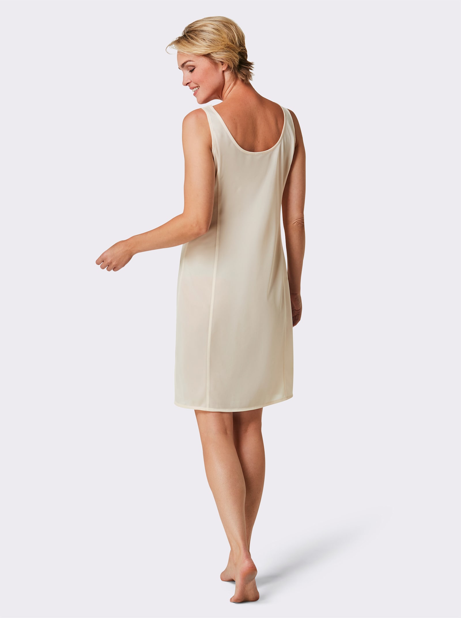 wäschepur Unterkleid mit Spitze am Ausschnitt - elfenbein