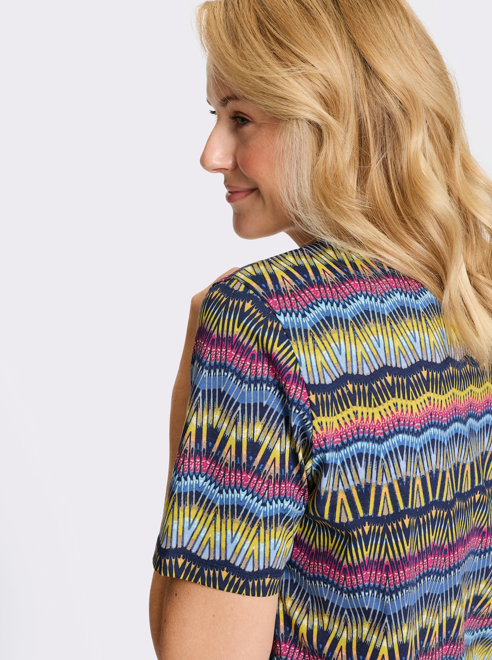 Shirt met ronde hals, van katoen, bedrukt - marine/limoen bedrukt