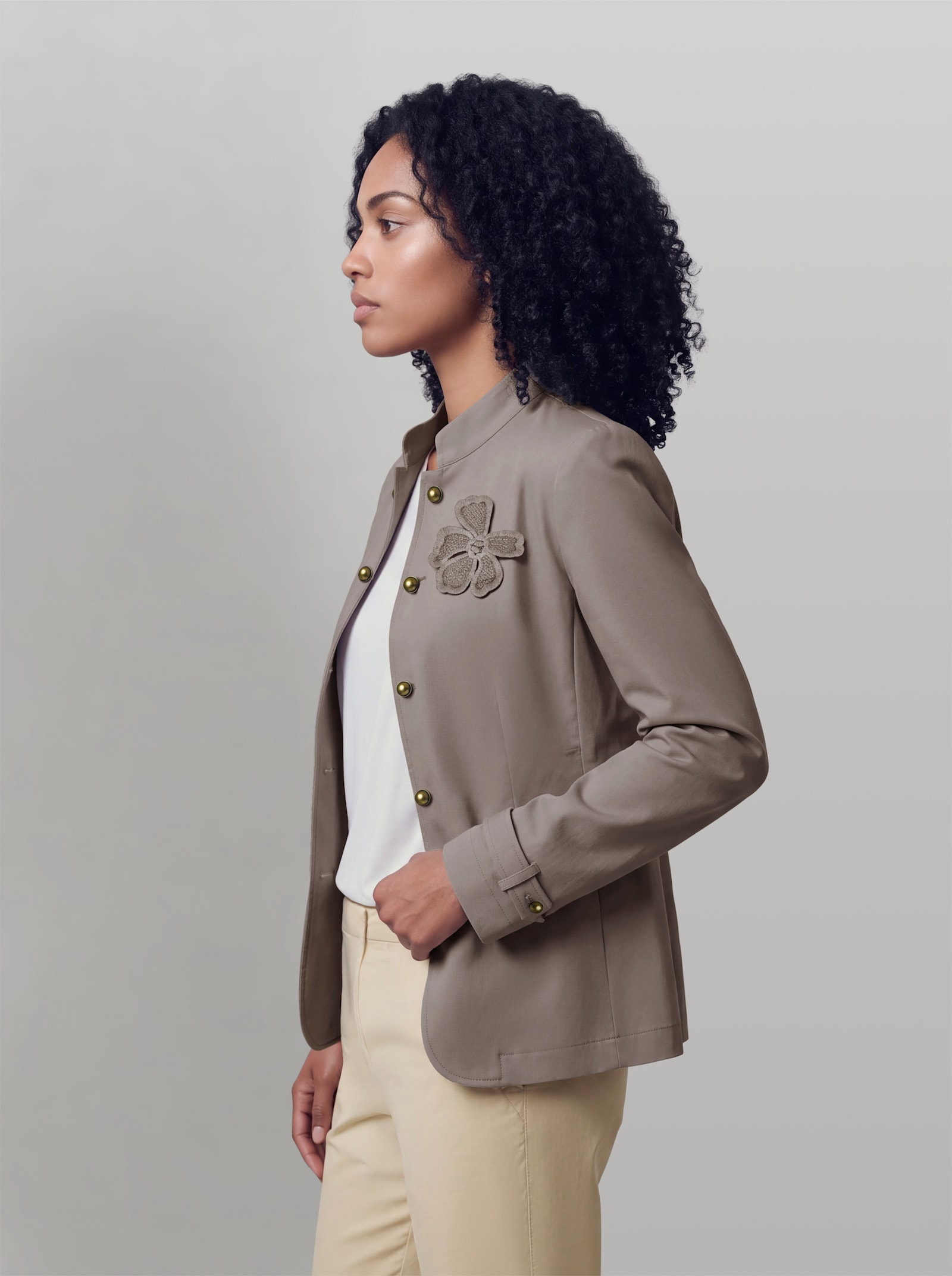 heine Blazer mit Blüten-Applikation - taupe