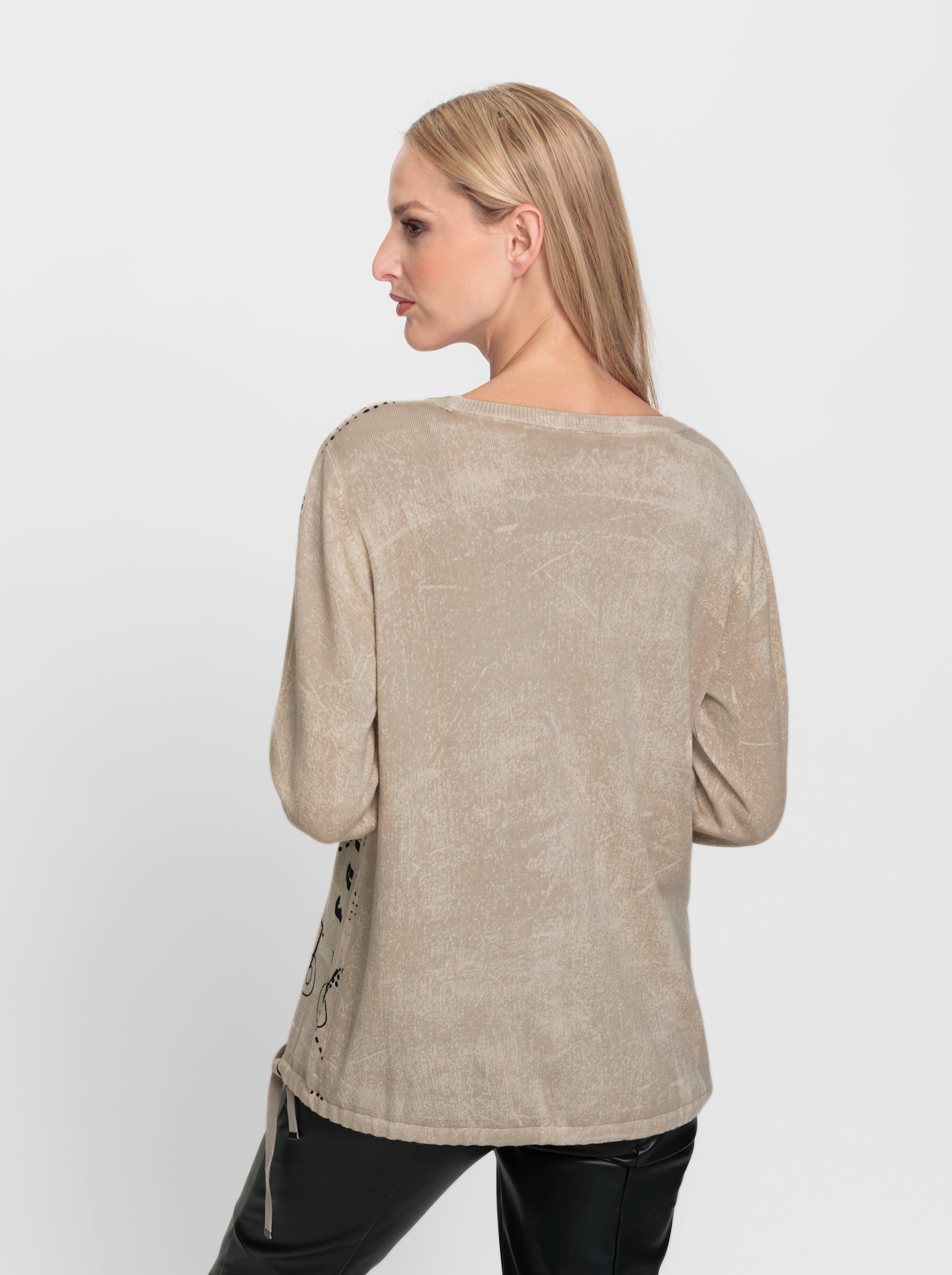 heine Rundhalspullover mit weitenregulierbarem Saum - sesam-schwarz-bedruckt