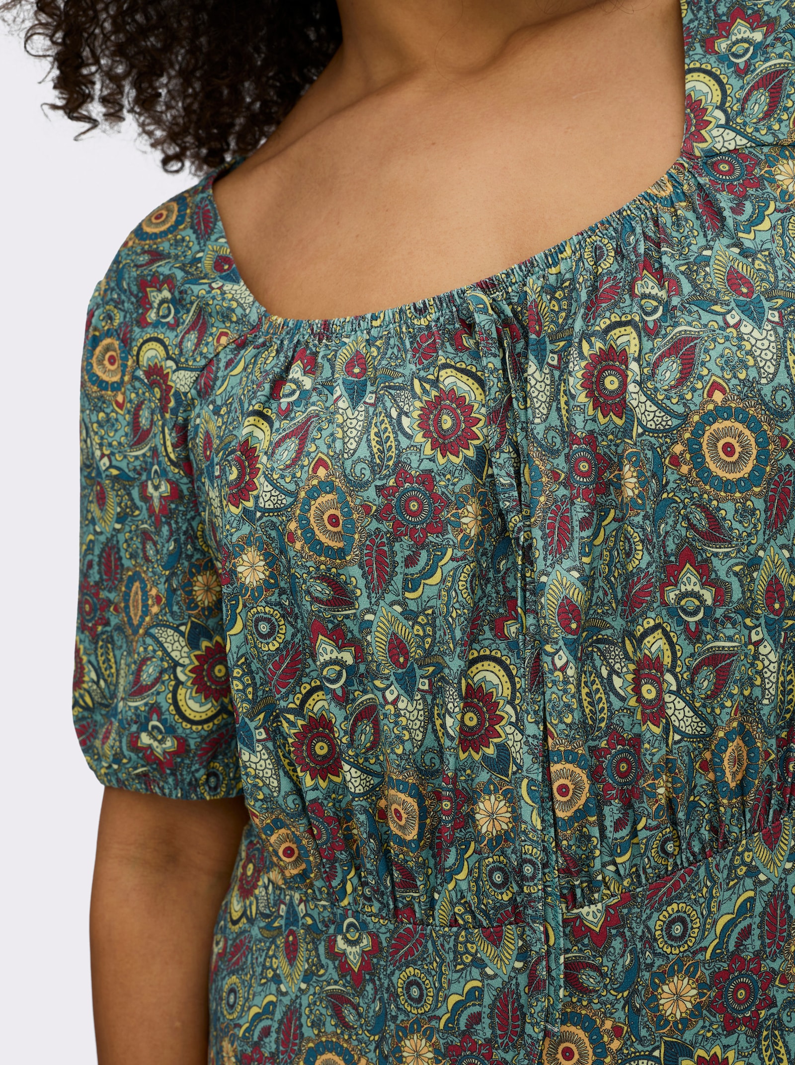 sheego Jerseyjurk met bloemenprint - oceaan/diepblauw bedrukt
