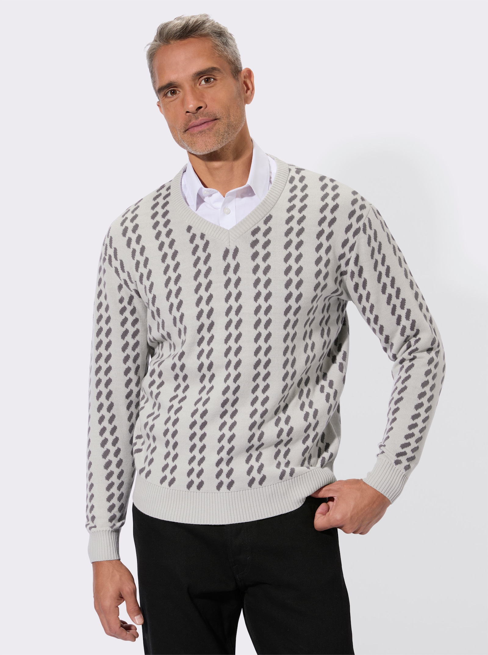 Svetr s výstřihem do V s grafickým pleteným vzorem - světlešedá-antracitová