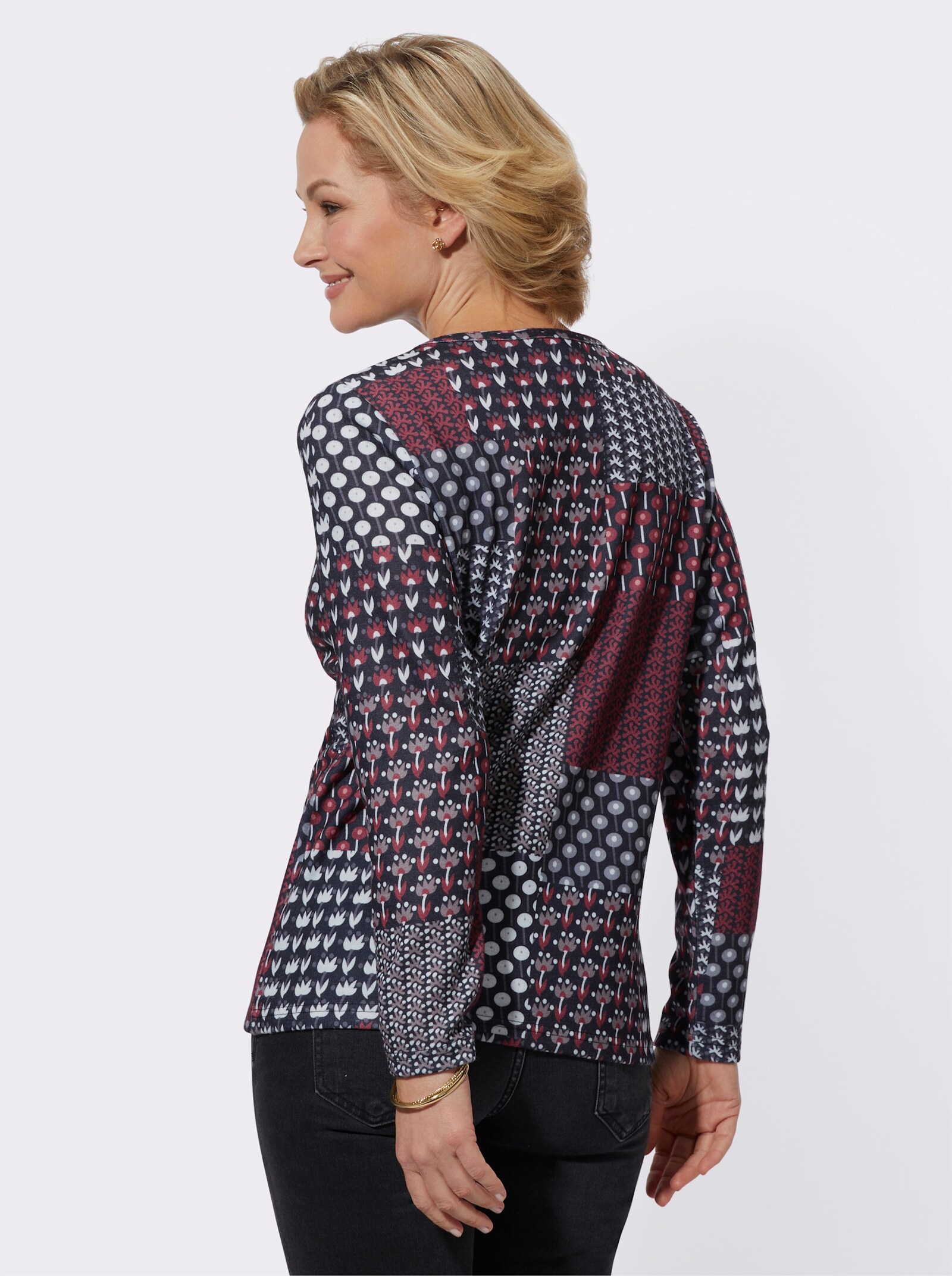 Langarmshirt mit Druck in Patch-Optik - kirsche-schwarz-bedruckt