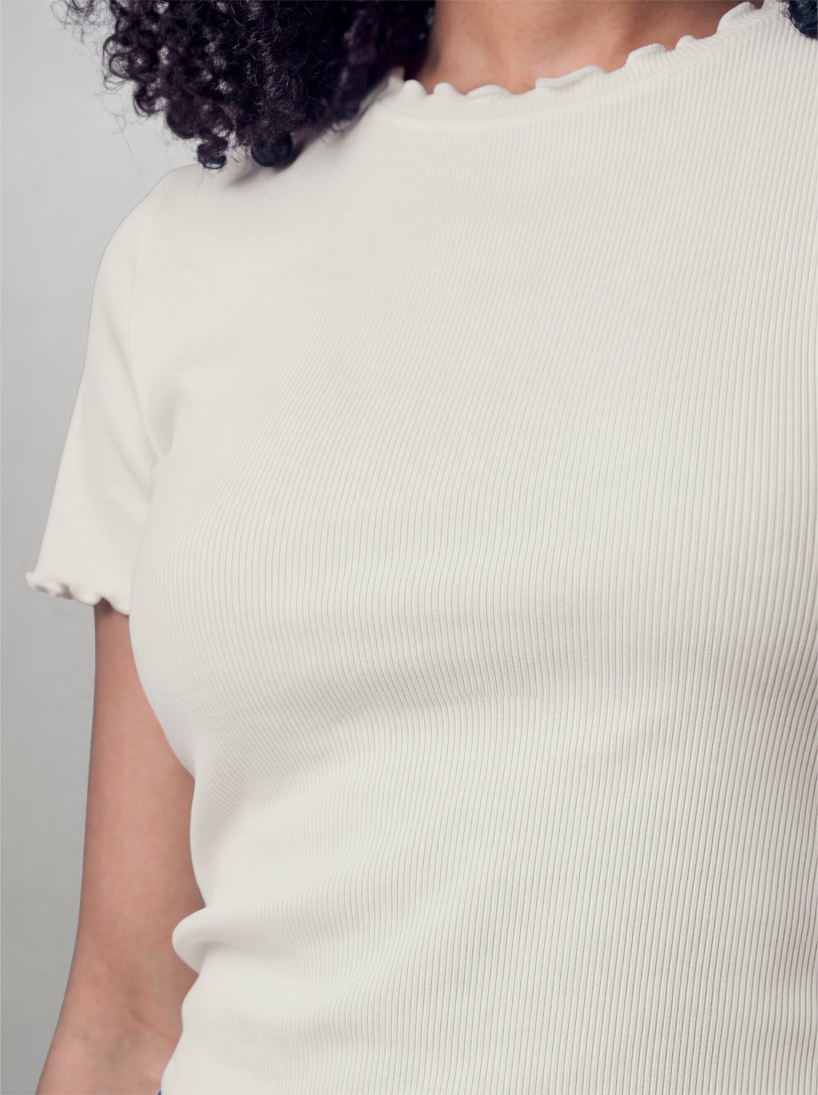 heine Rippshirt mit Wellenkanten - ecru
