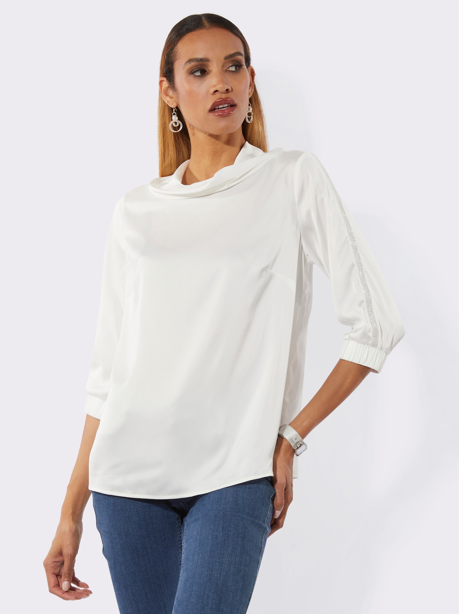 Satinbluse mit modischem Kragen - ecru