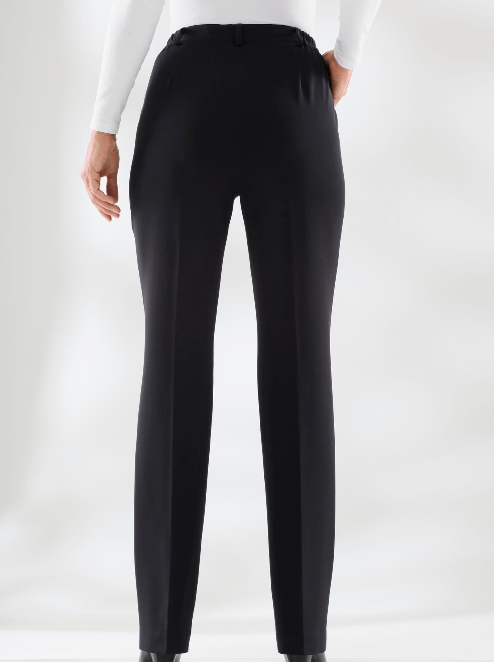 Nemačkavé kalhoty, streč - černá