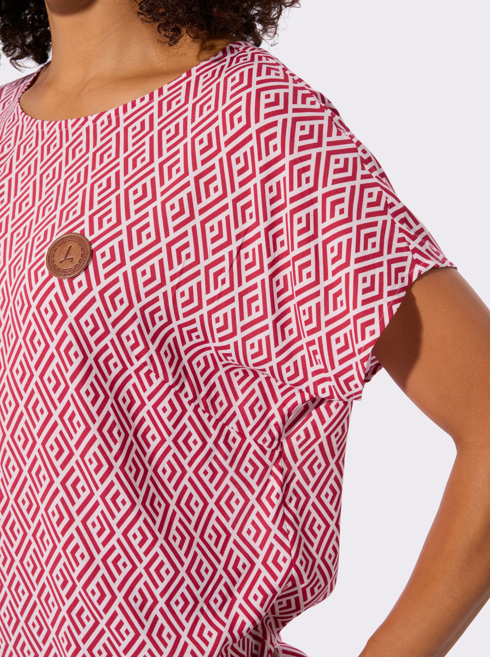 Druckbluse aus reiner Viskose - ecru-rot-bedruckt