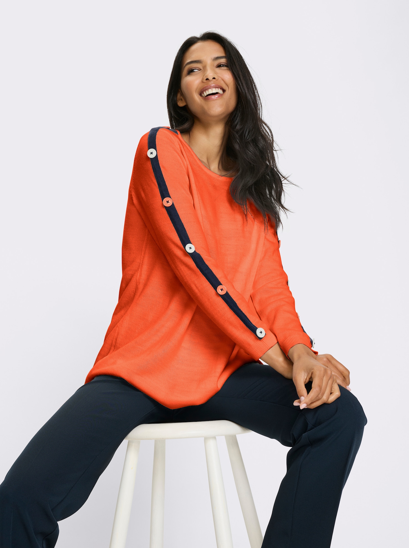 Longpullover mit kontrastfarbenen Streifen - orange-marine