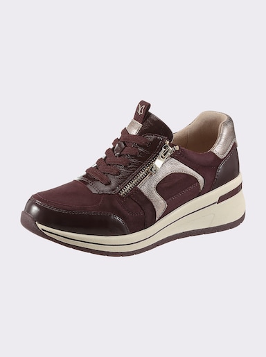 Caprice Sneaker mit kontrastfarbener Sohle, Weite H - bordeaux