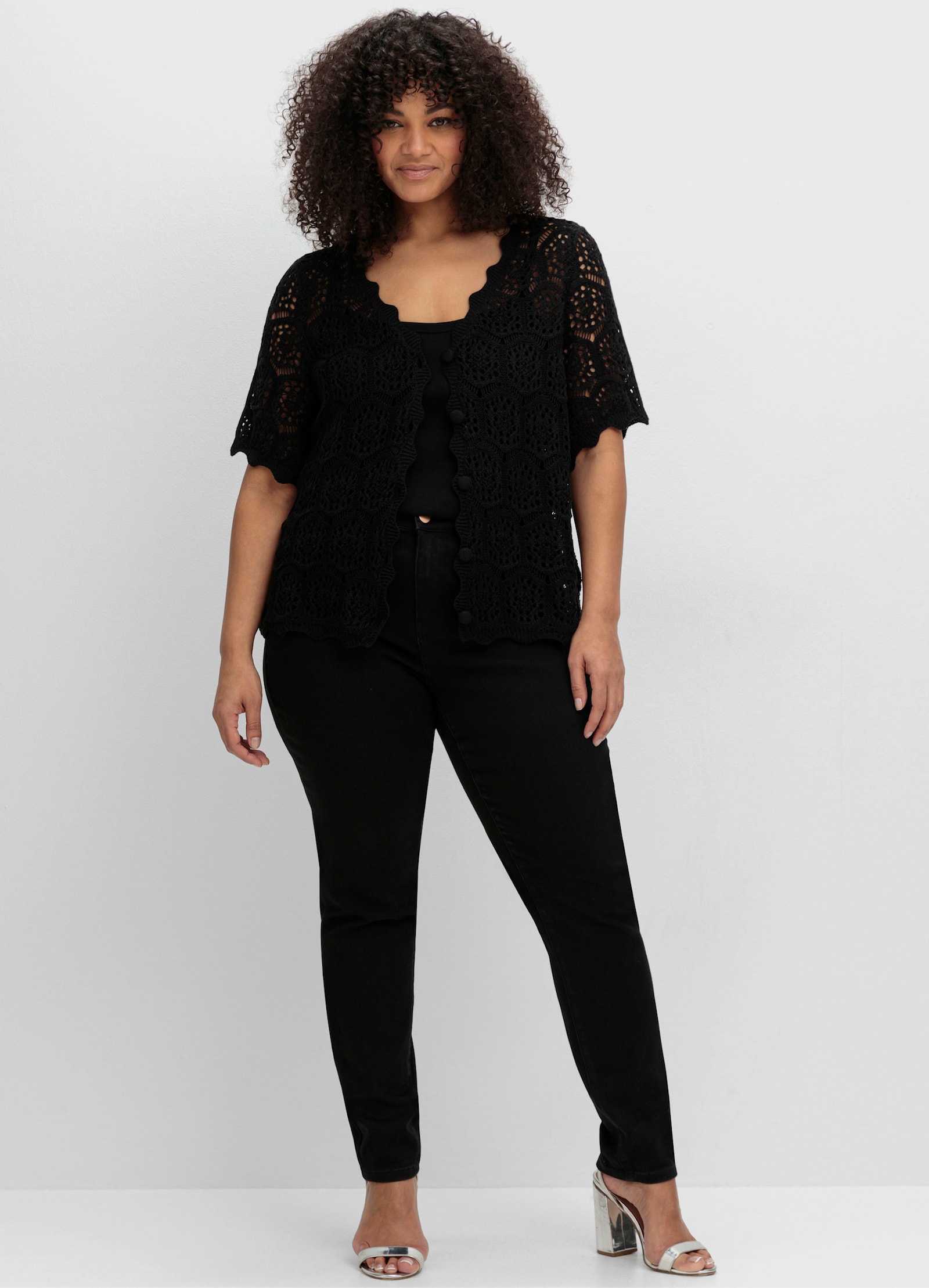 sheego by Joe Browns Ajourstrickjacke mit kurzem Arm - schwarz