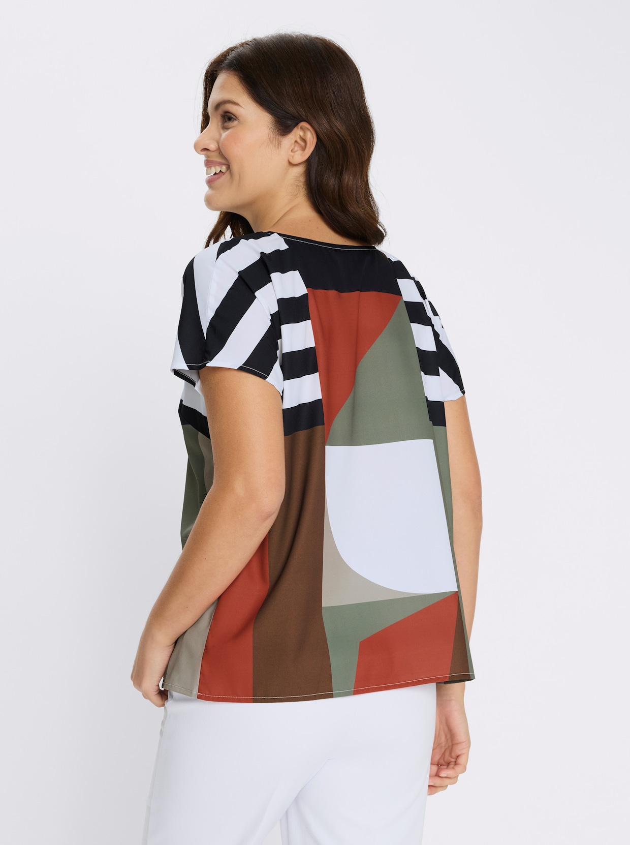 Schlupfbluse mit überschnittenen Schultern - terra-schlamm-bedruckt