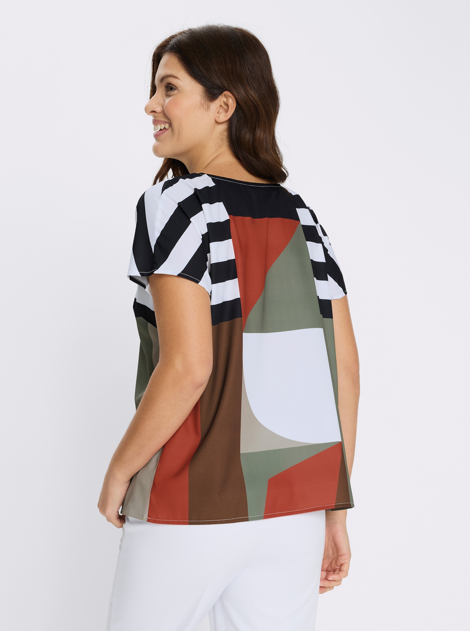 Schlupfbluse mit überschnittenen Schultern - terra-schlamm-bedruckt